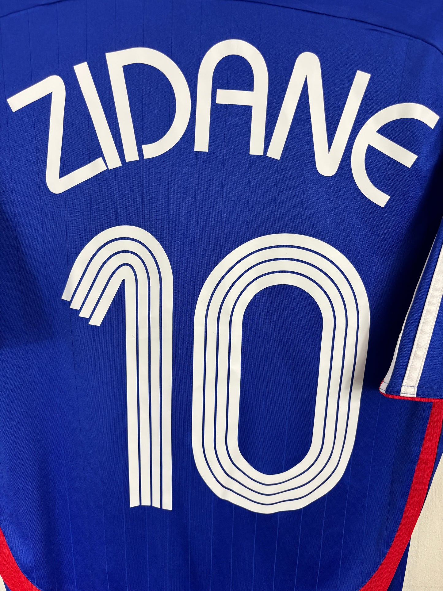 FRANCE 2006 ZIDANE #10 HOME SHIRT (L) ADIDAS