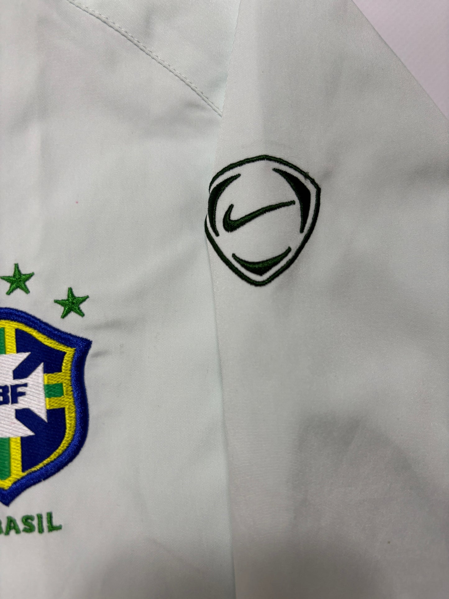BRAZIL 2002 TRACKSUIT (L) NIKE