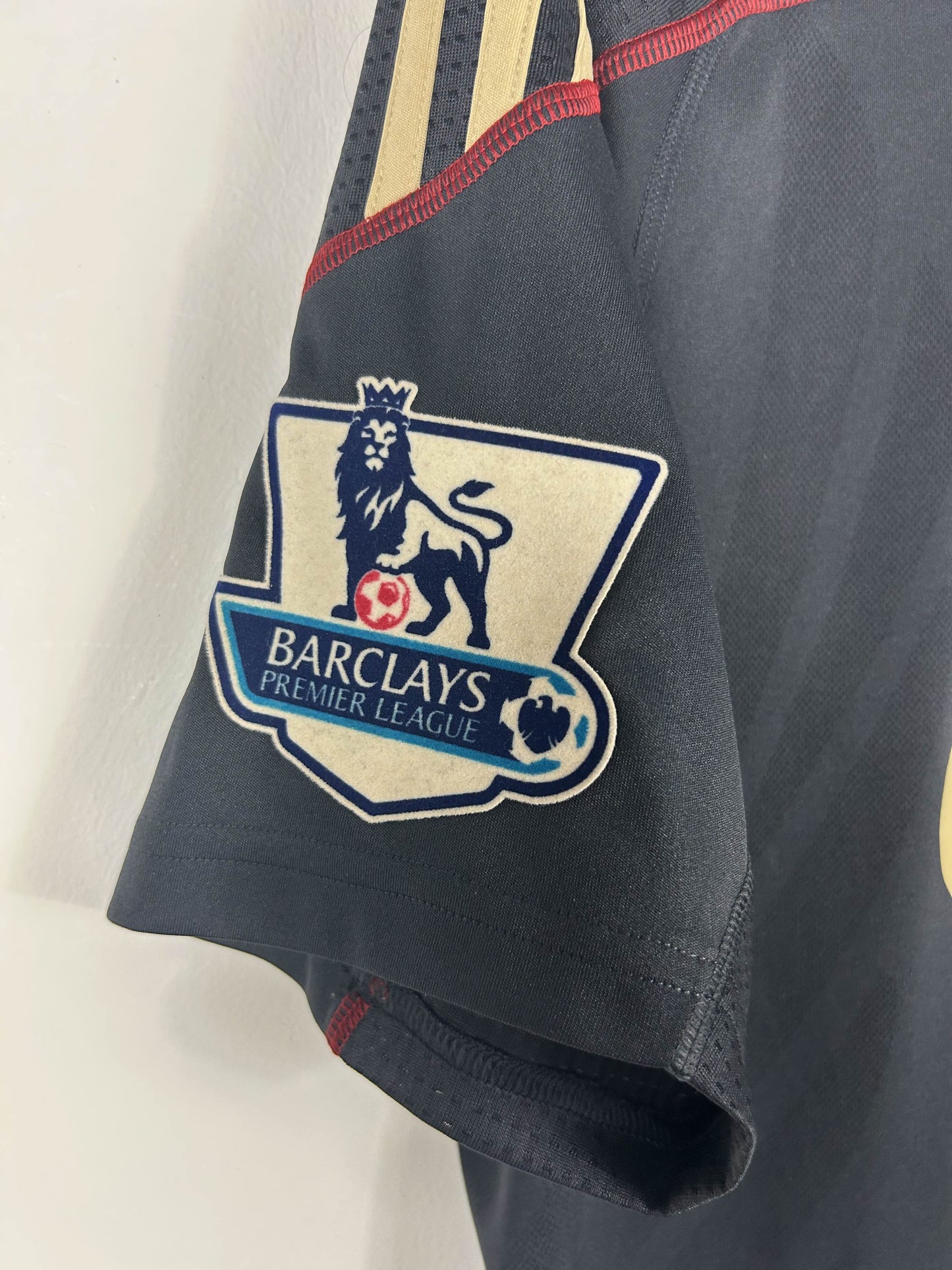 LIVERPOOL 2009/10 GERARD #8 AWAY SHIRT (M) ADIDAS