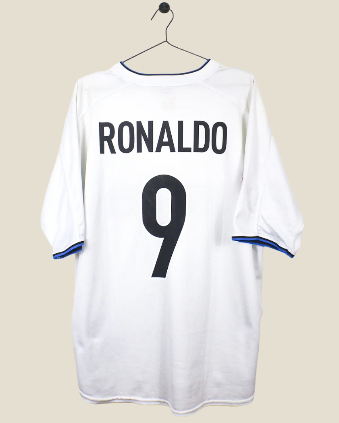 ウェア NIKE 99/00 Intel Jersey #9 Ronaldo INTER MILAN 1999/00 RONALDO #9 AWAY SHIRT (XL) NIKE – Kick