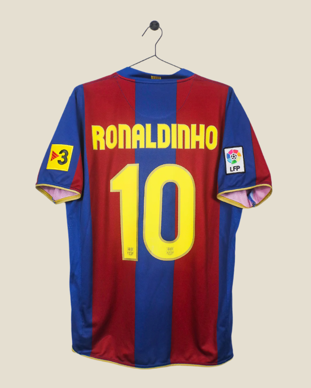 BARCELONA 2007/2008 RONALDINHO #10 HOME SHIRT (L) NIKE