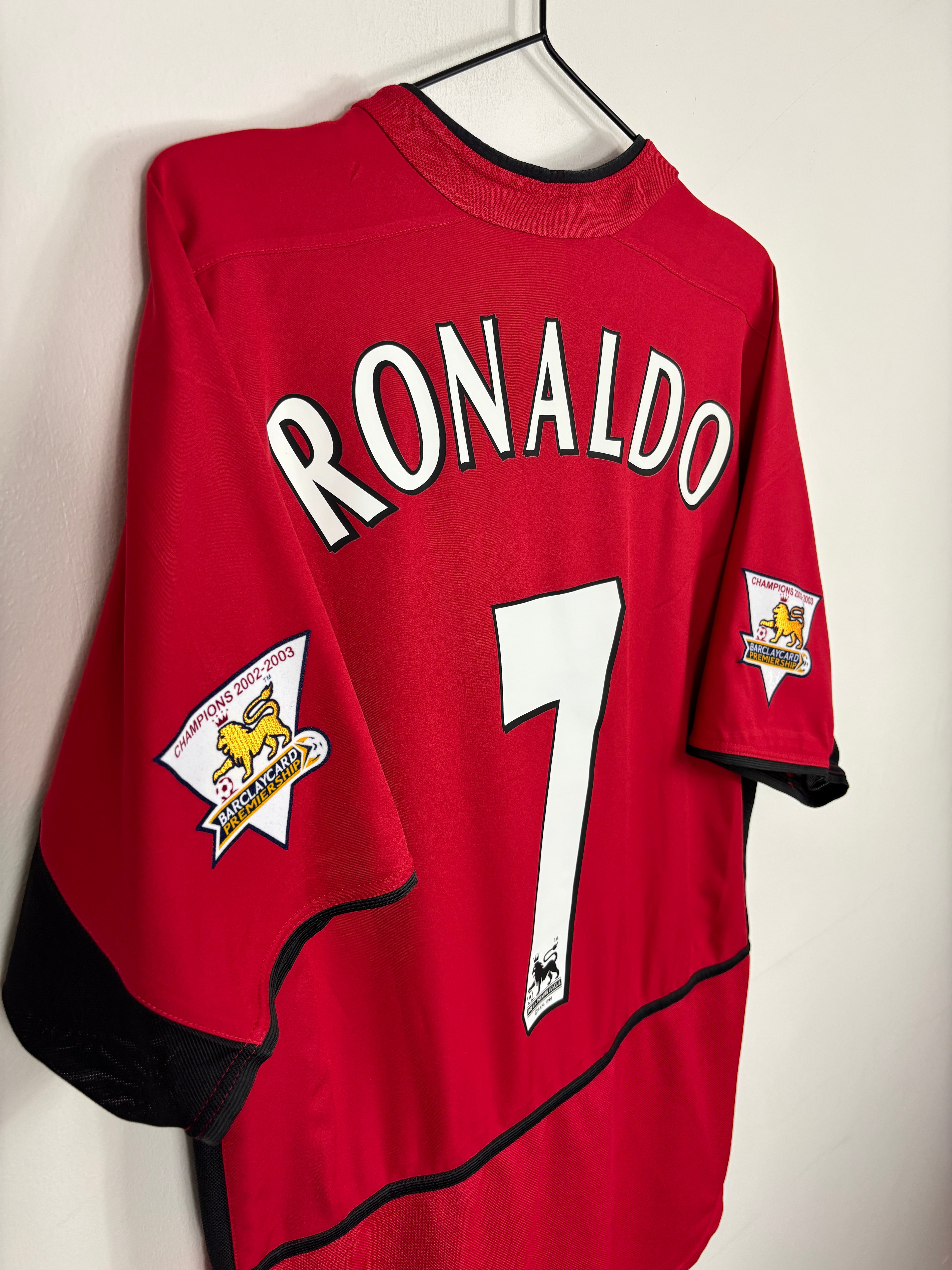 MANCHESTER UNITED 2003/04 RONALDO #7 HOME SHIRT (L) NIKE