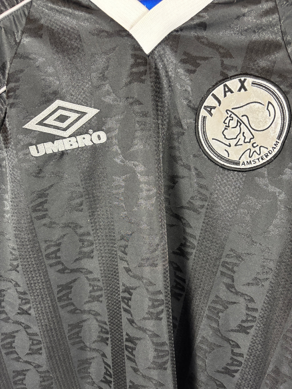 AJAX 1998/99 TRAINING SHIRT (XL) UMBRO