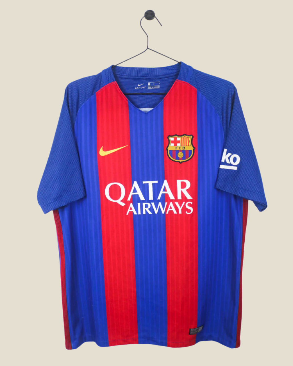 BARCELONA 2016/17 NEYMAR #11 HOME SHIRT (L) NIKE