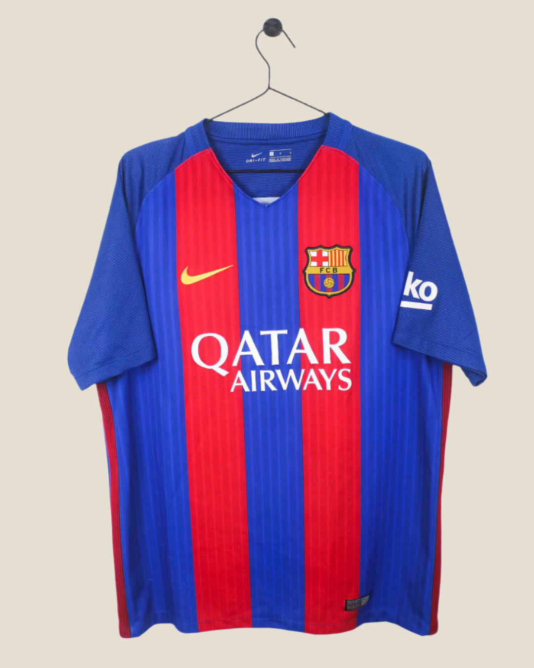 BARCELONA 2016/17 NEYMAR #11 HOME SHIRT (L) NIKE