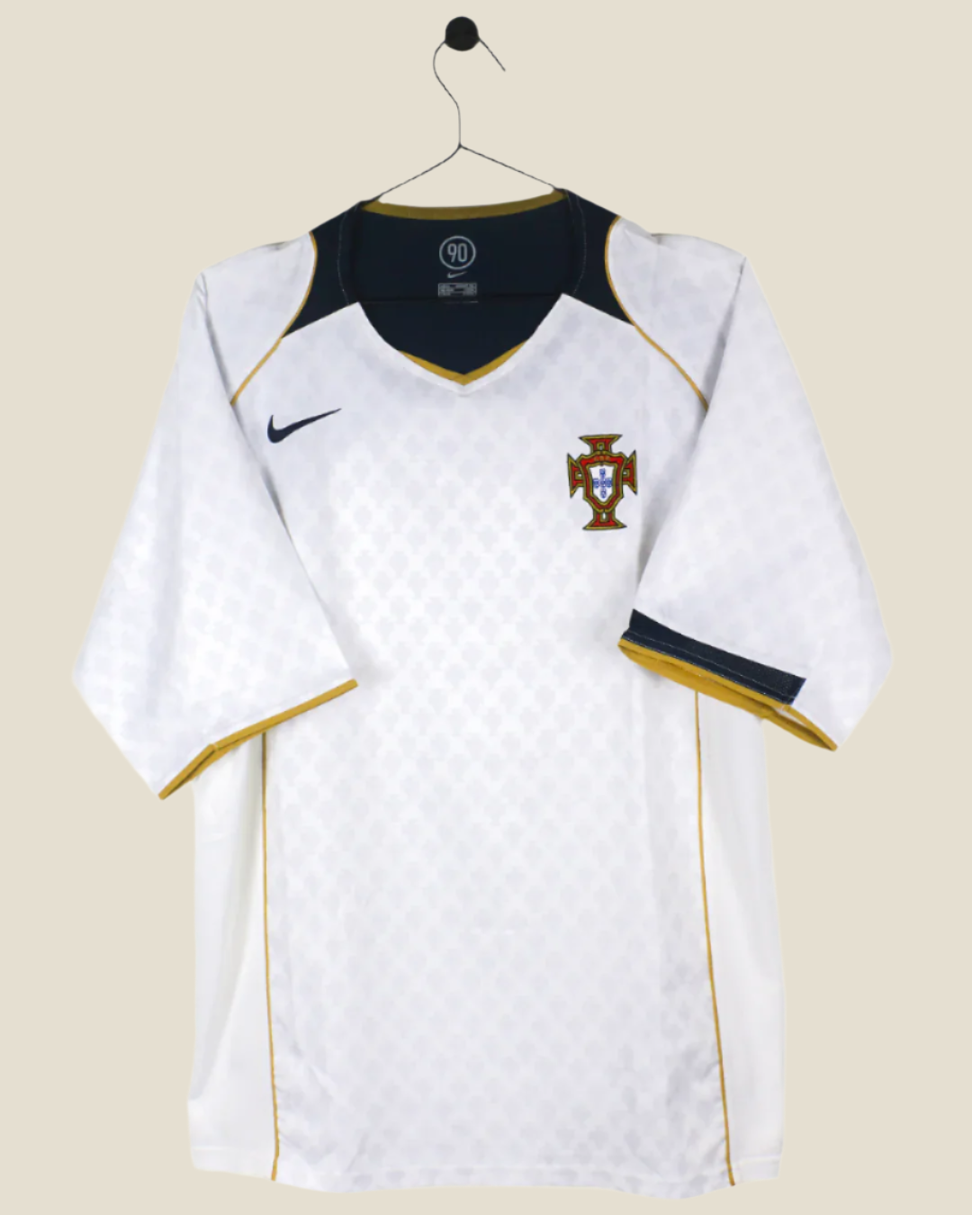 PORTUGAL 2004 AWAY SHIRT (L) NIKE
