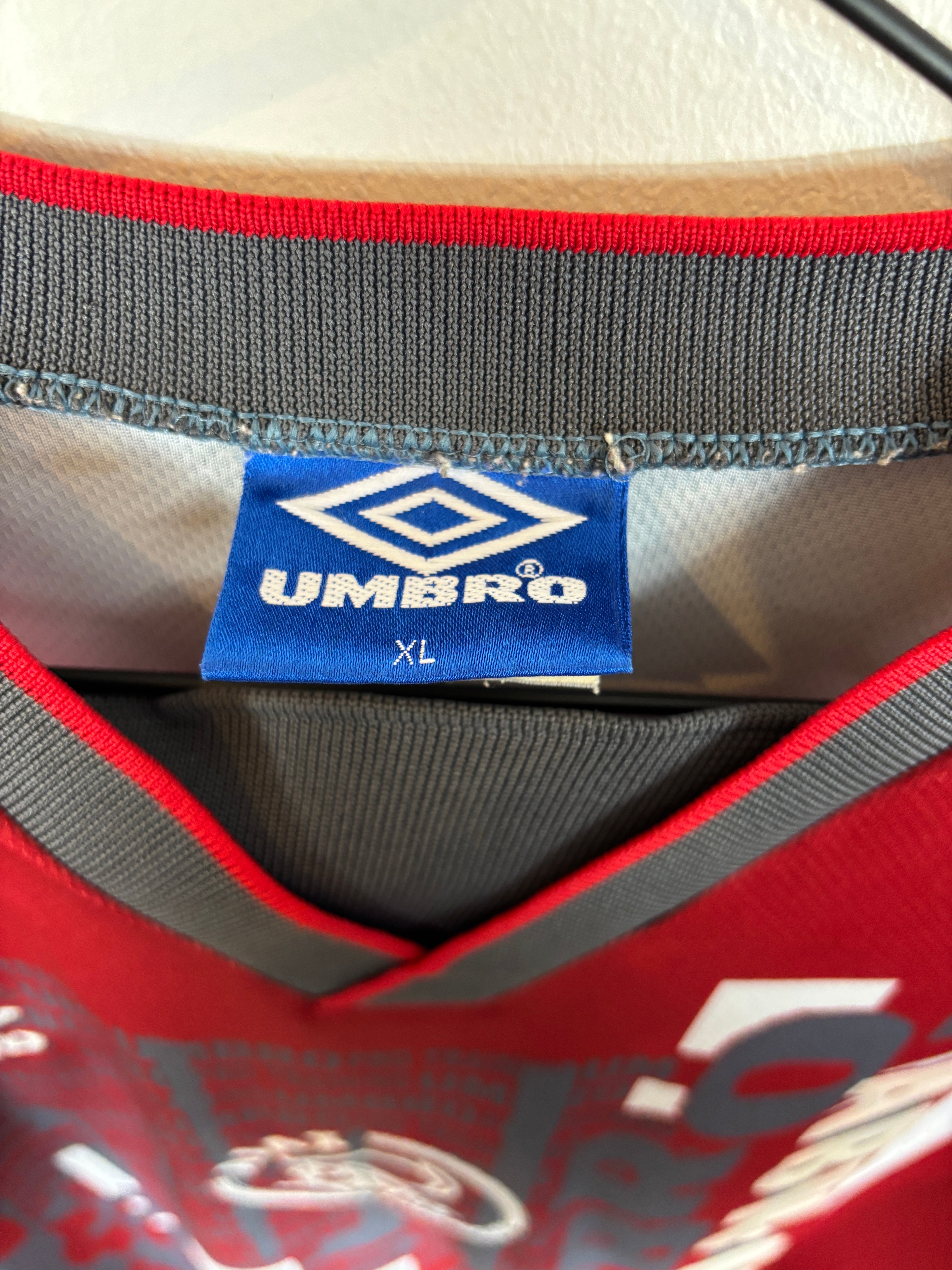 AJAX 1996/97 PLAYER ISSUE TRAINING SHIRT (XL) UMRBO