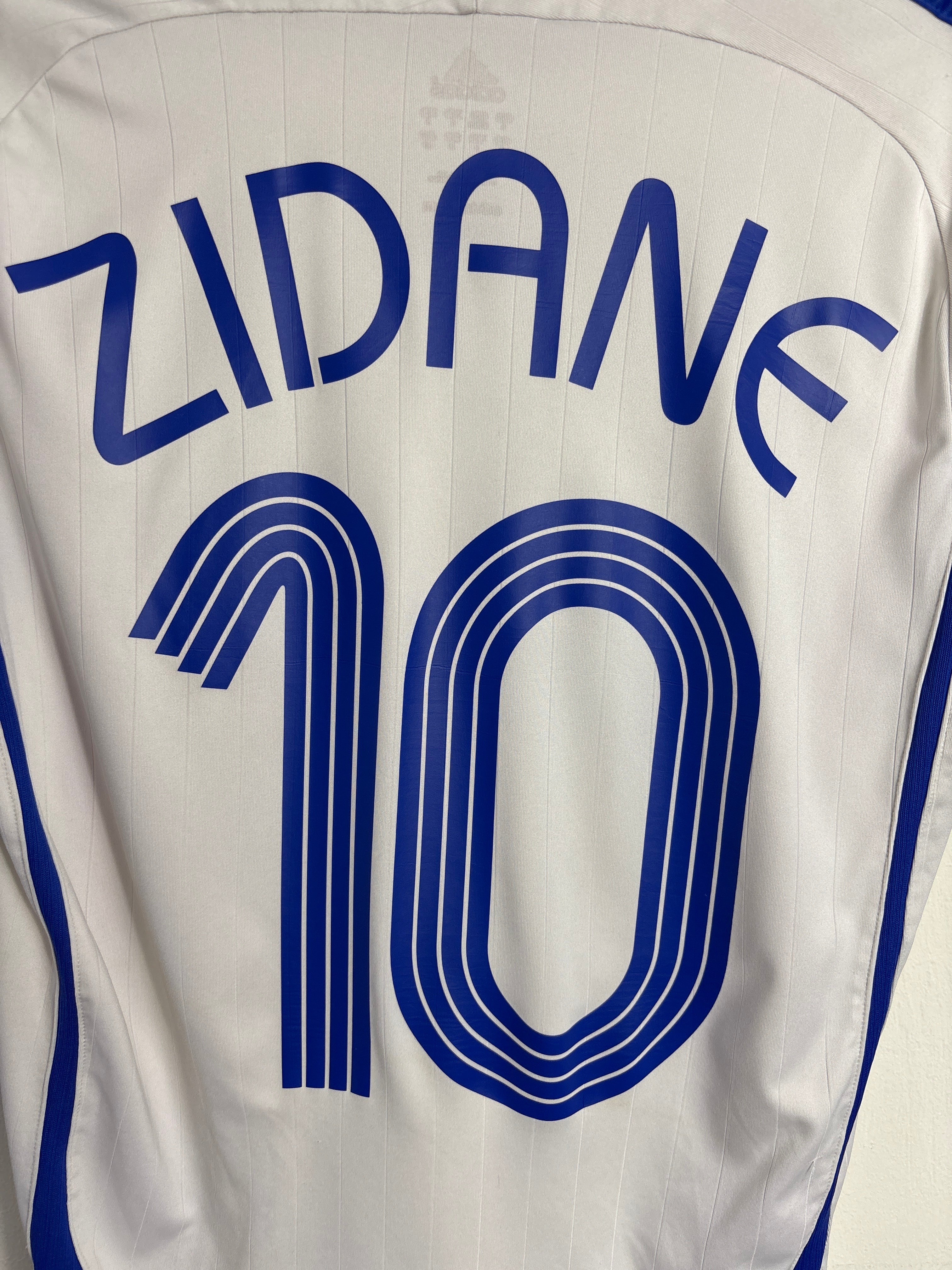 FRANCE 2006 ZIDANE #10 AWAY SHIRT (S) ADIDAS
