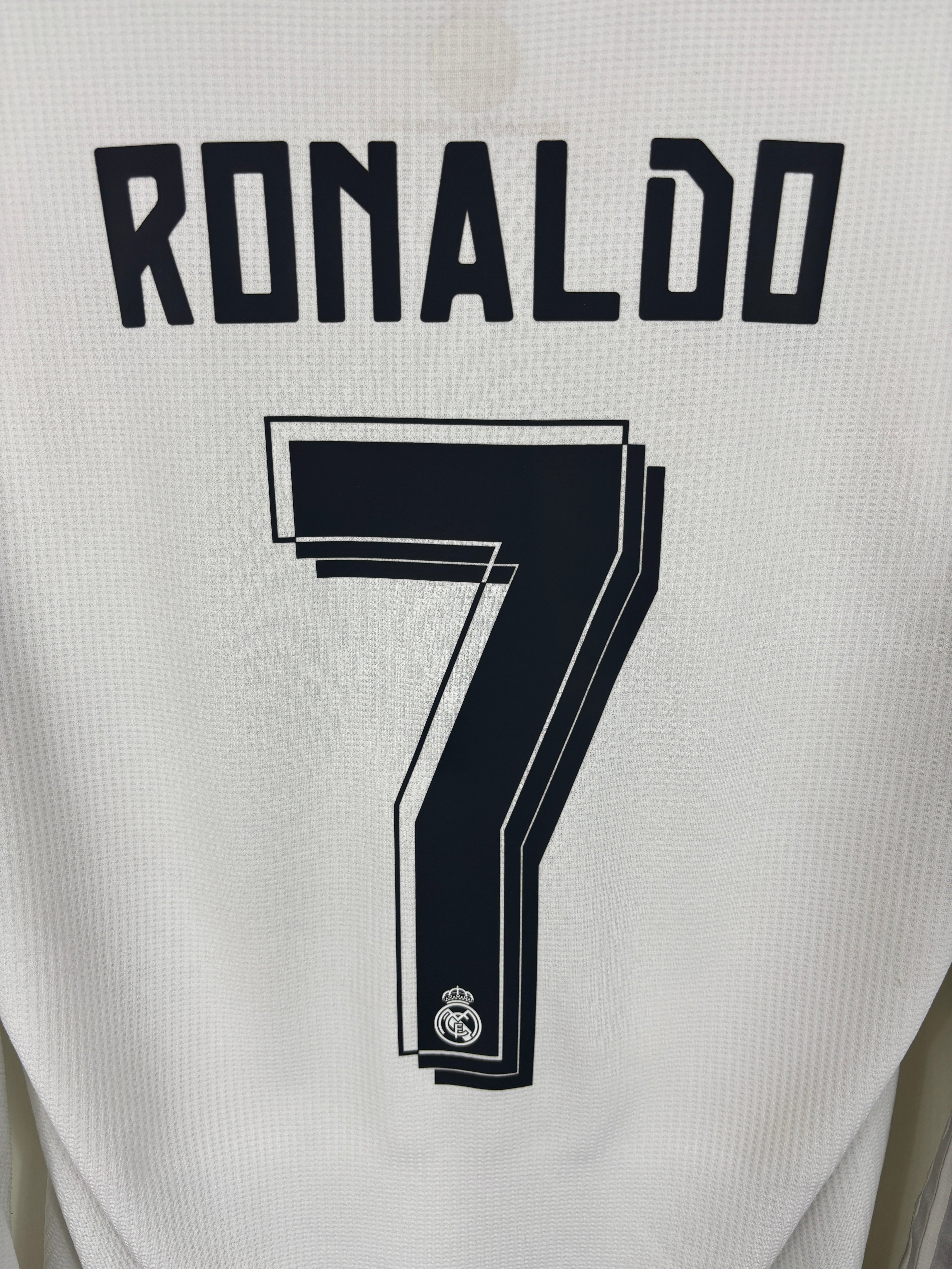 REAL MADRID 2015/16 RONALDO #7 HOME LONGSLEEVE SHIRT (M) ADIDAS