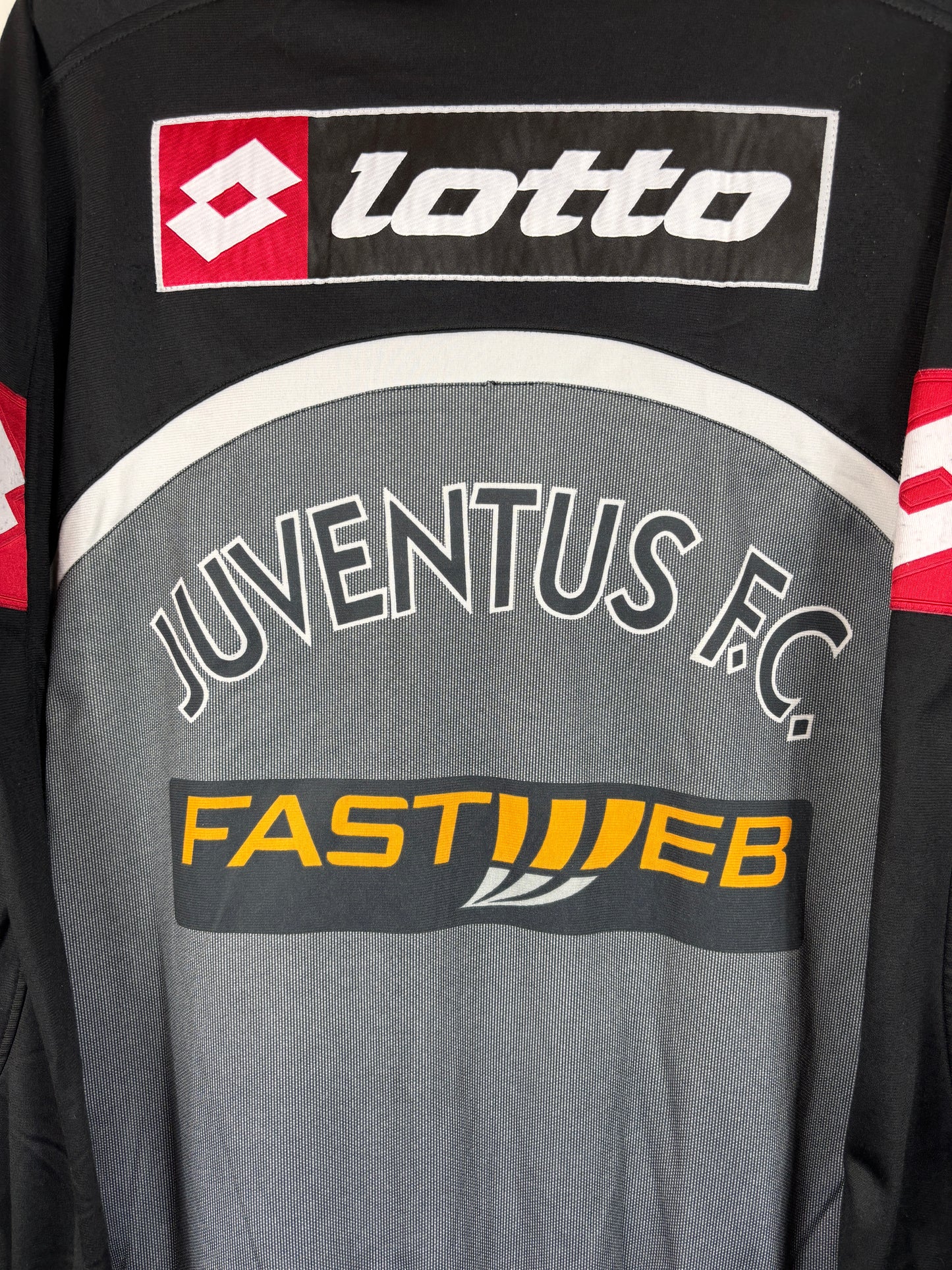 JUVENTUS 2003/2004 TRACK JACKET (XL)