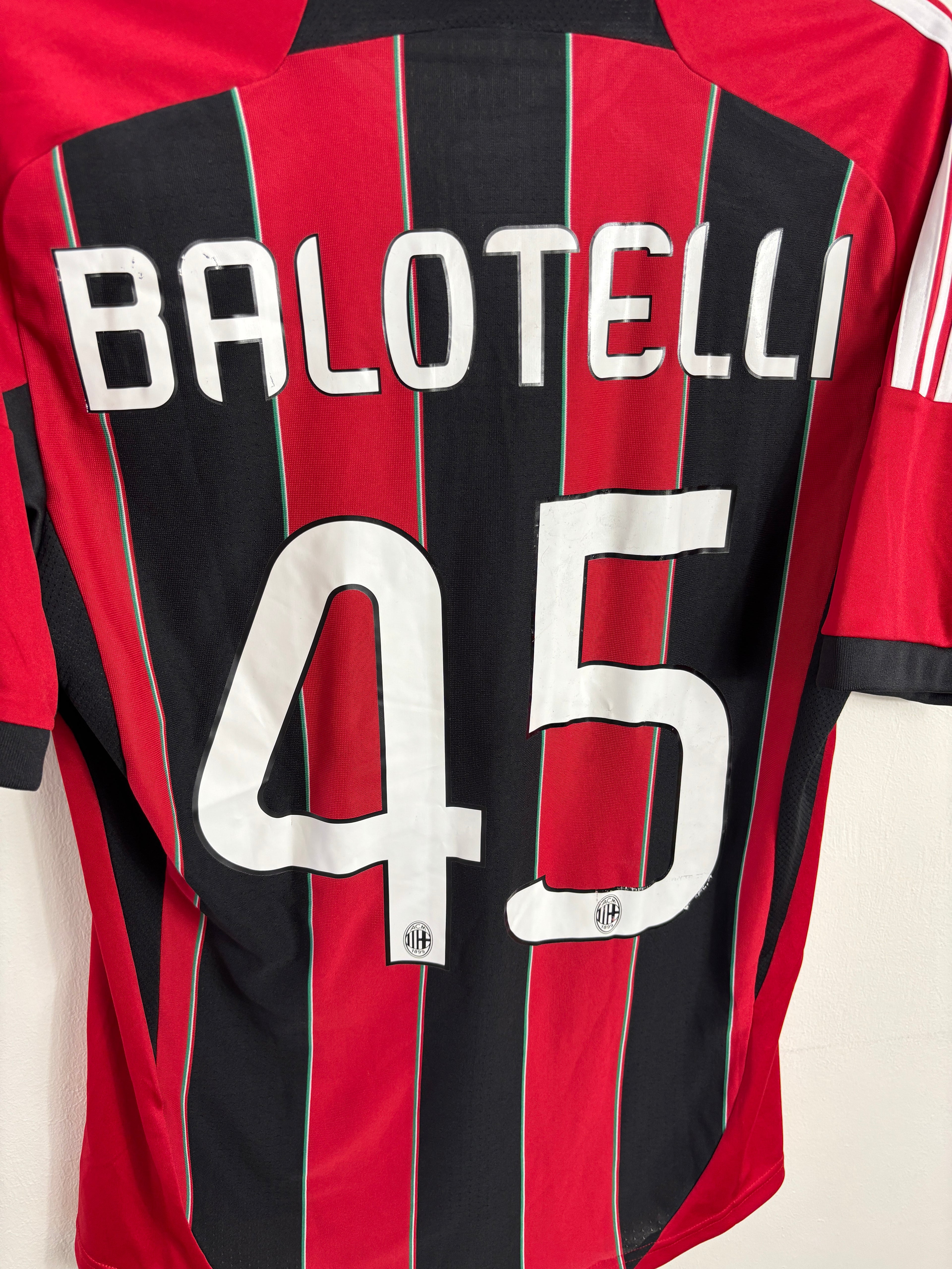 AC MILAN 2011/12 BALOTELLI #45 HOME SHIRT (M) ADIDAS