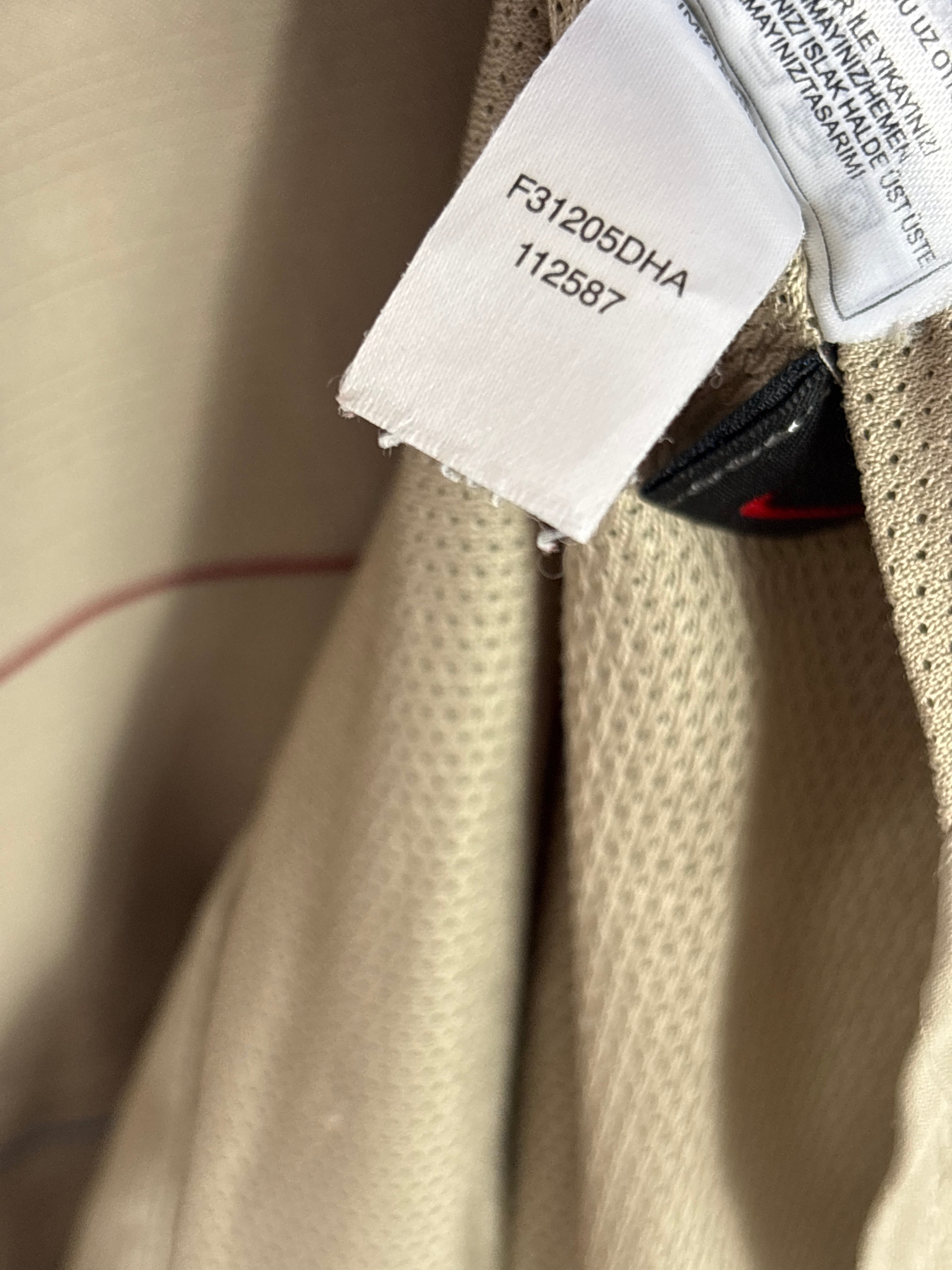 BARCELONA 2003/04 RONALDINHO #10 AWAY SHIRT (XL) NIKE