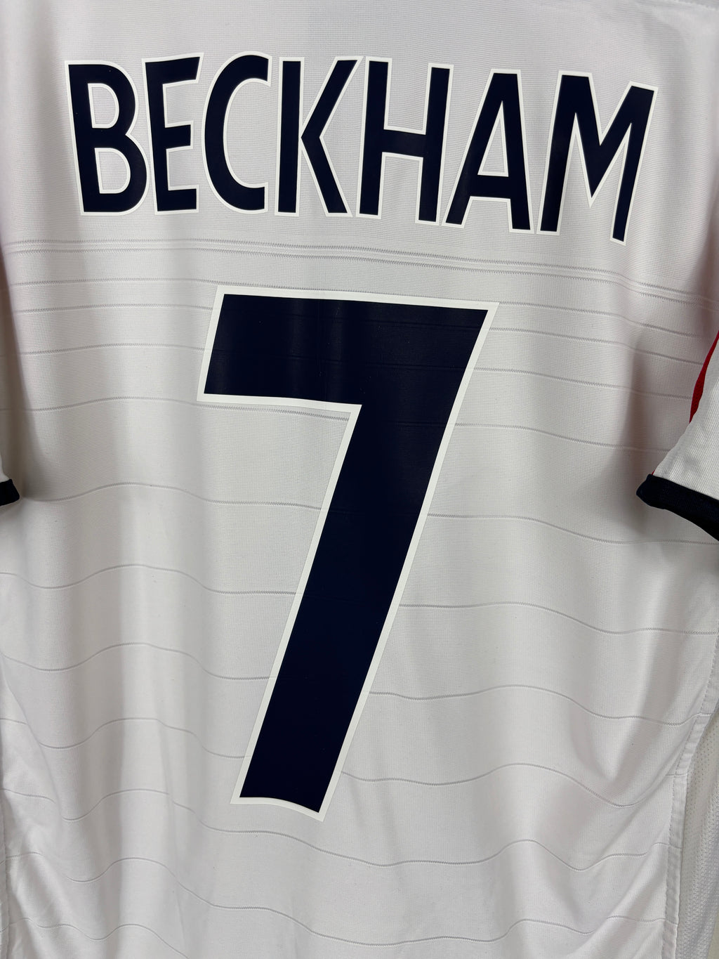 ENGLAND 2004 BECKHAM #7 HOME SHIRT (L) UMBRO