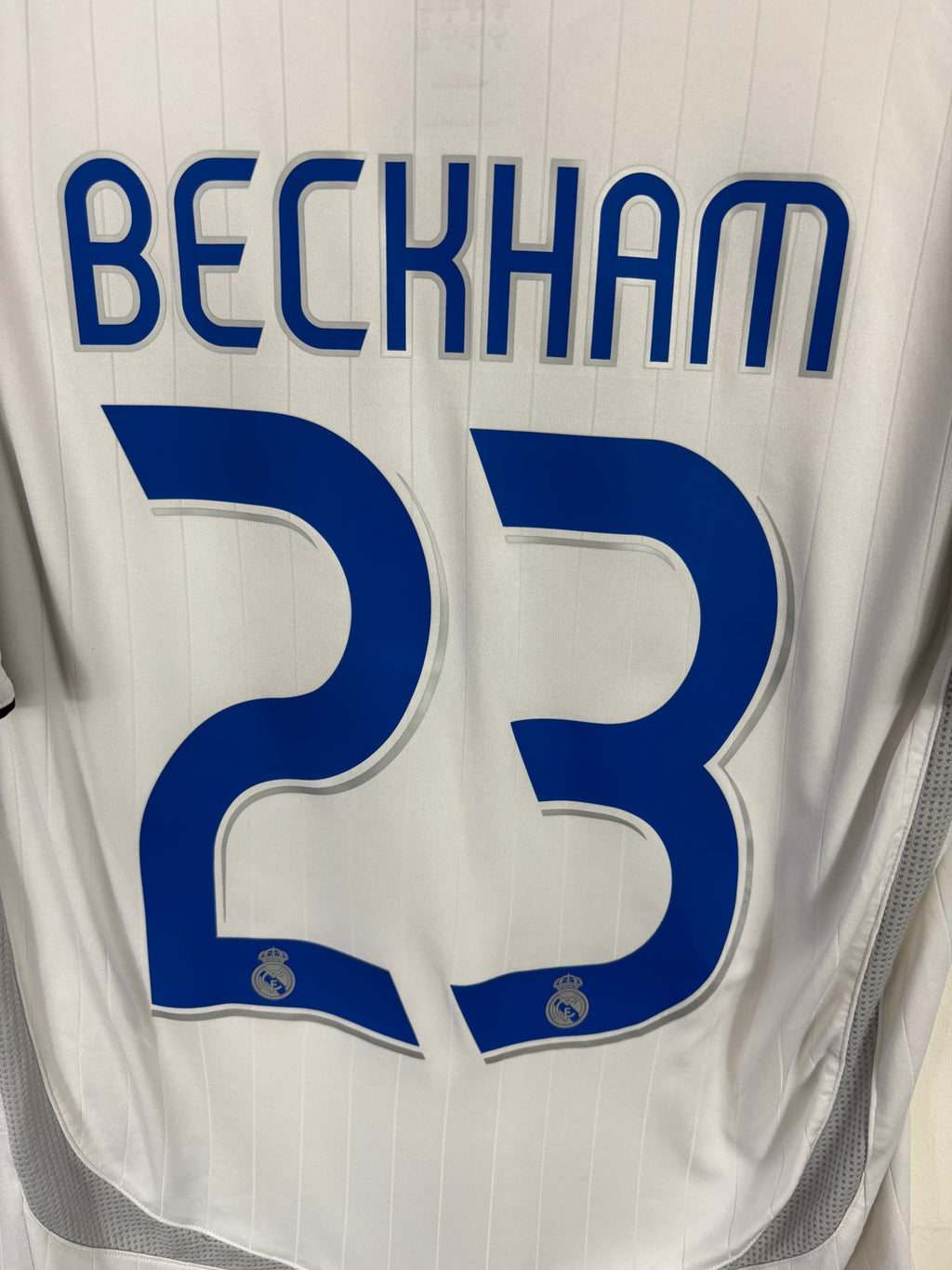 REAL MADRID 2006/07 BECKHAM #23 HOME SHIRT (M) ADIDAS