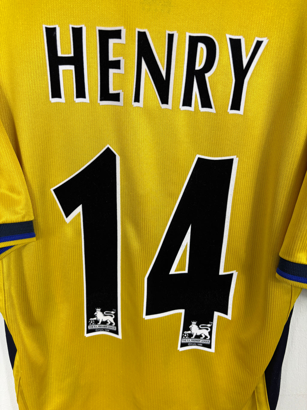 ARSENAL 1999/01 HENRY #14 AWAY (M) NIKE