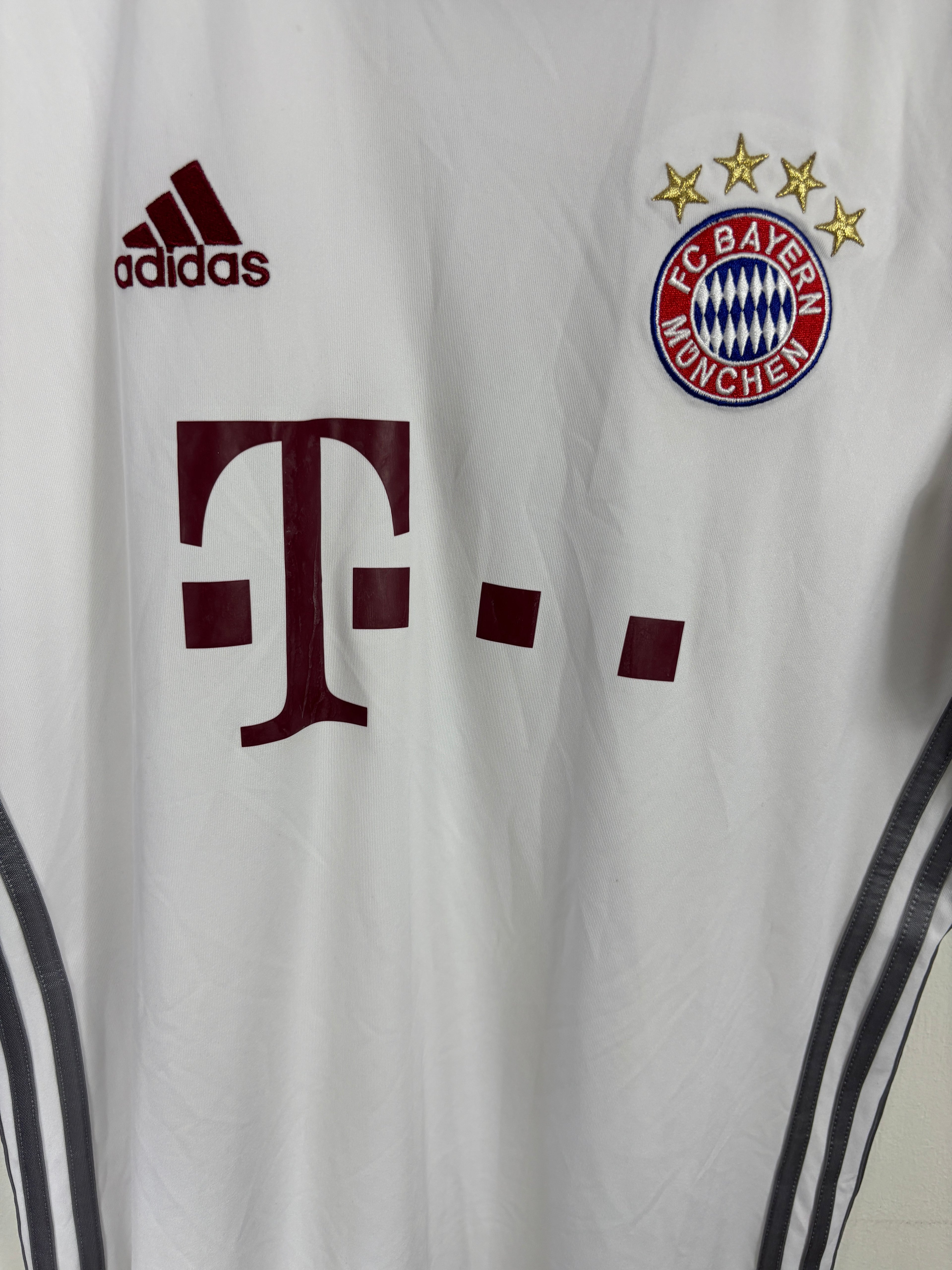 BAYERN MUNICH 2016/17 ROBBEN THIRD SHIRT (M) ADIDAS