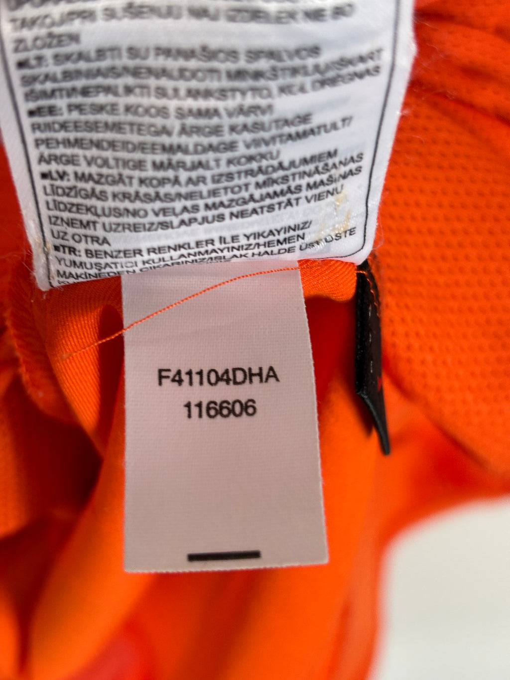 NETHERLANDS 2004 VAN NISTELROOY #10 HOME SHIRT (M) NIKE