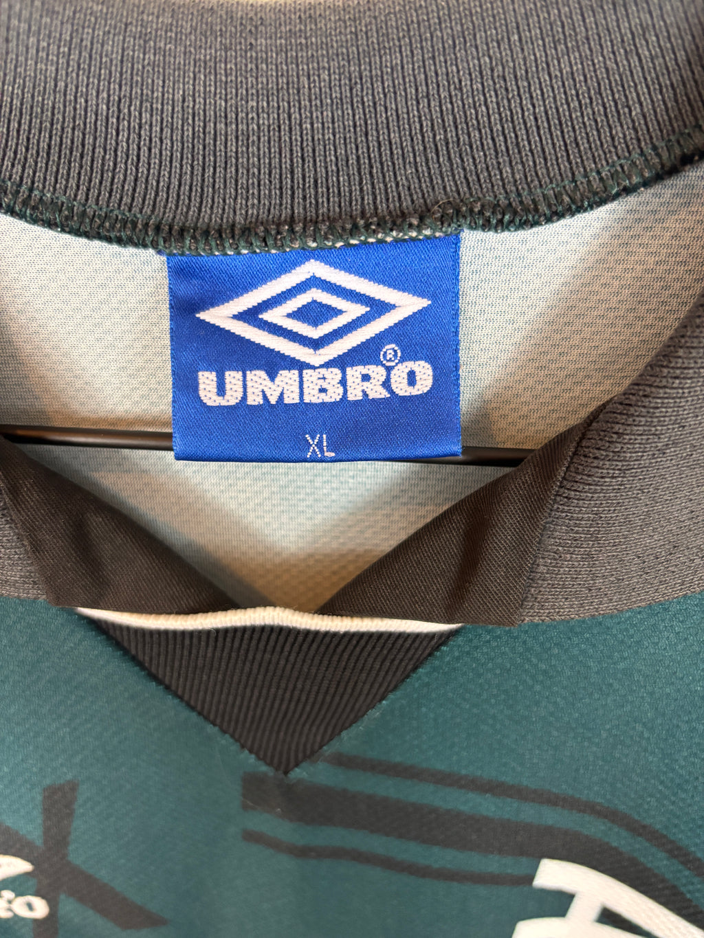 AJAX 1995/96 AWAY SHIRT (XL) UMBRO