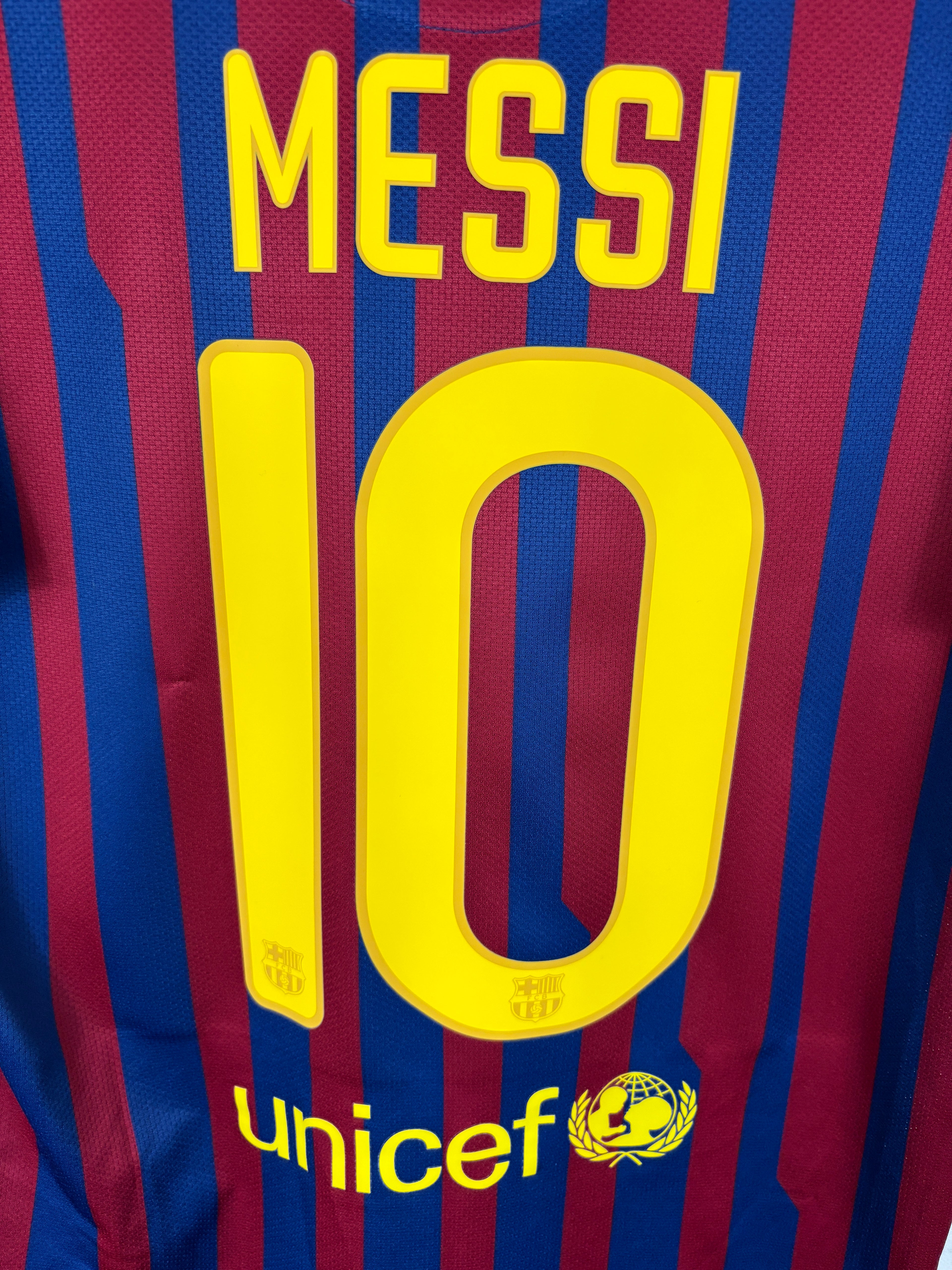 BARCELONA 2011/12 MESSI HOME SHIRT (M) NIKE
