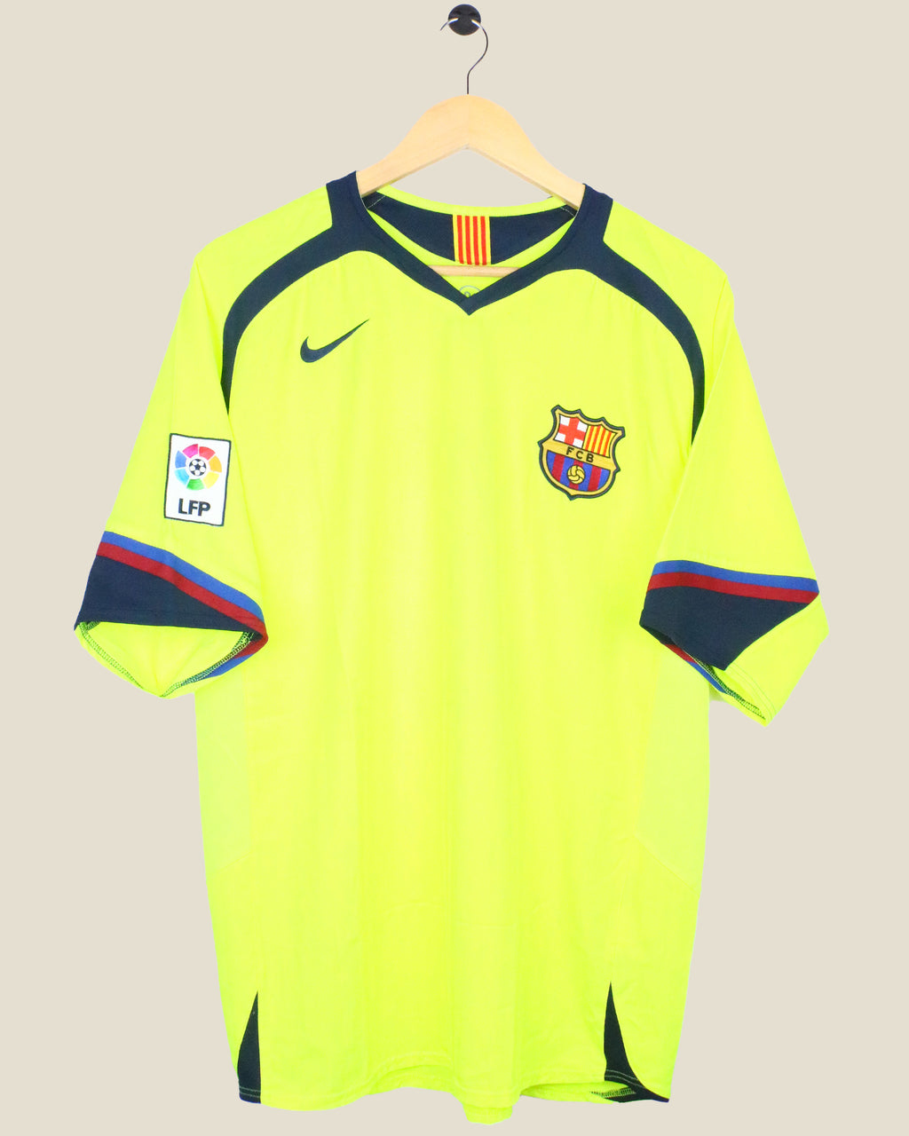 BARCELONA 2005/06 RONALDINHO #10 AWAY (L) NIKE
