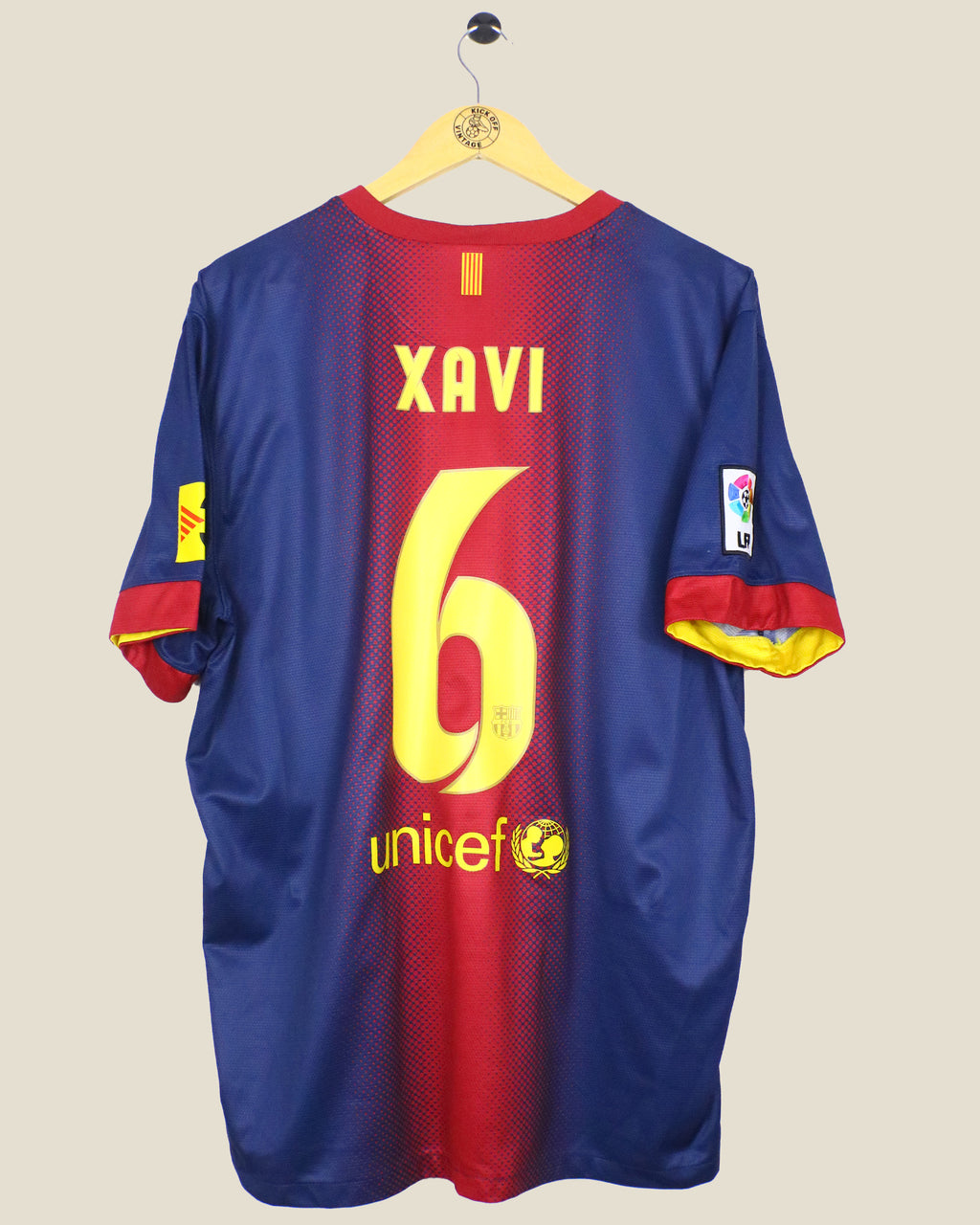 BARCELONA 2012/13 XAVI HOME SHIRT (XL) NIKE