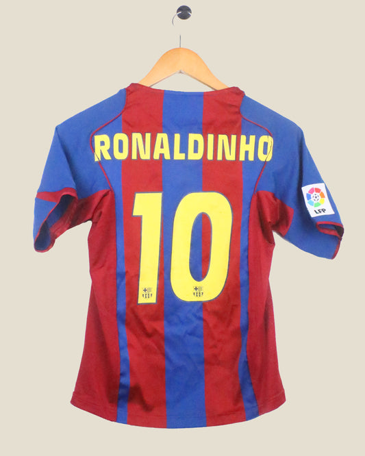 BARCELONA 2005/06 RONALDINHO #10 HOME (KIDS M) NIKE