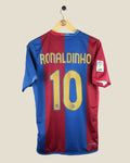 BARCELONA 2006/07 RONALDINHO HOME SHIRT (M) NIKE