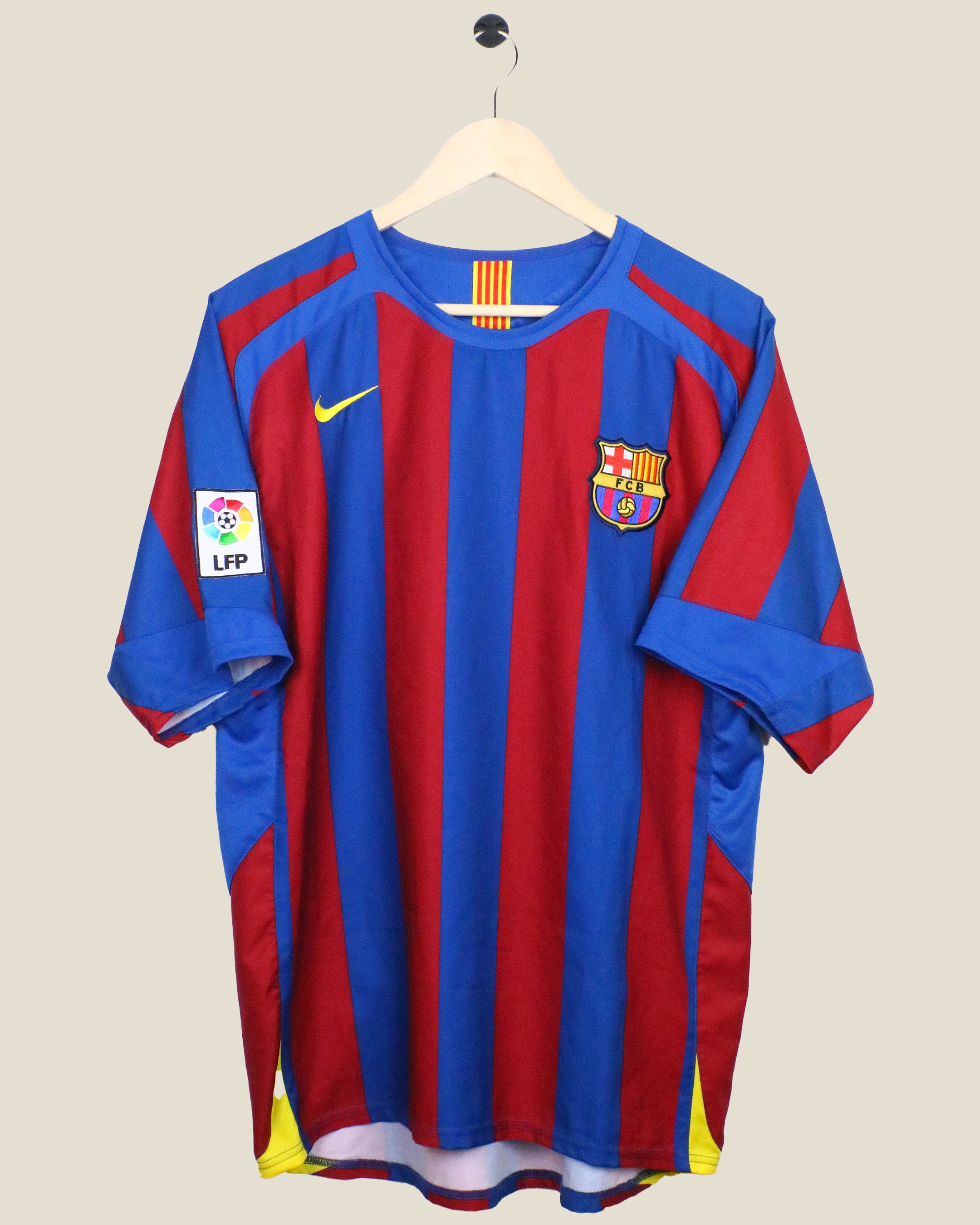 BARCELONA 2005/06 RONALDINHO HOME (M) NIKE
