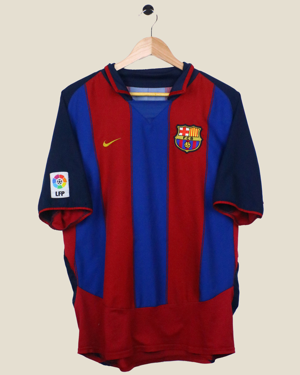 BARCELONA 2003/04 RONALDINHO #10 HOME (M) NIKE