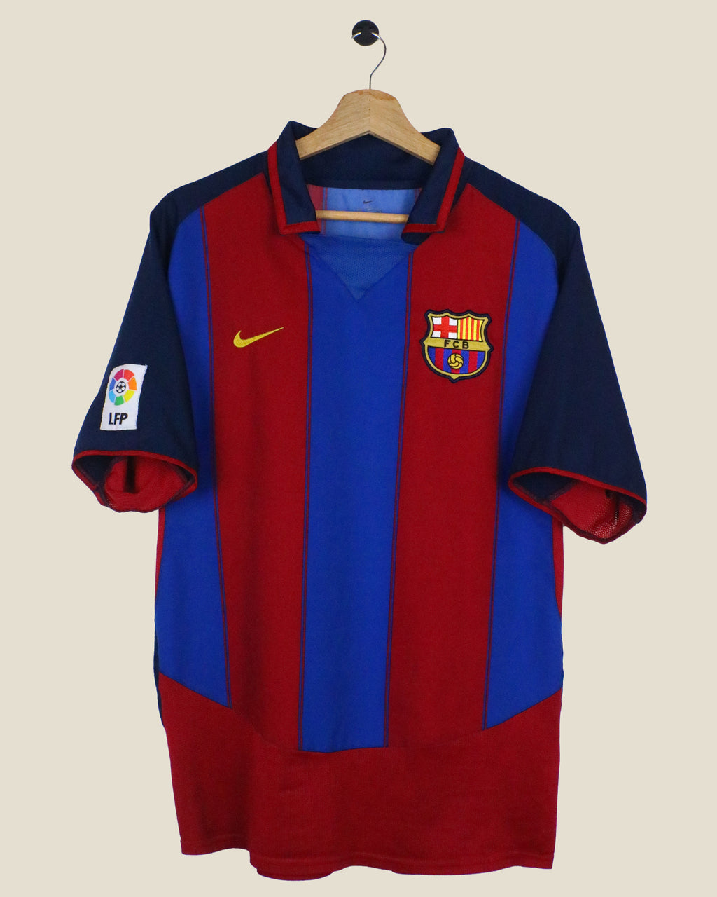 BARCELONA 2003/04 RONALDINHO #10 HOME (M) NIKE