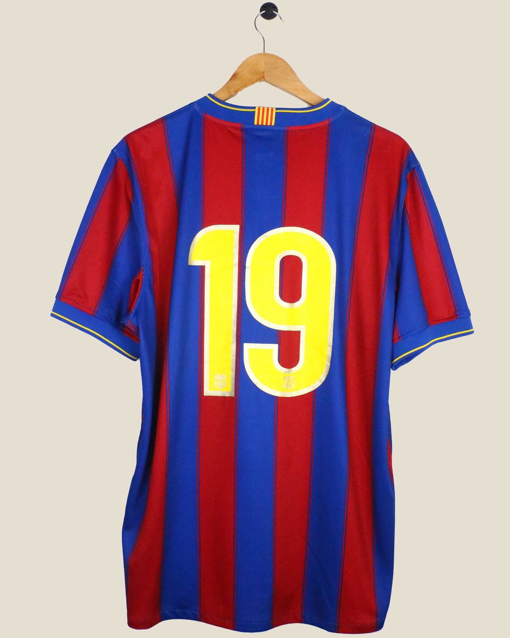 BARCELONA 2009/10 MAXWELL MATCHWORN & SIGNED #19 (L) NIKE