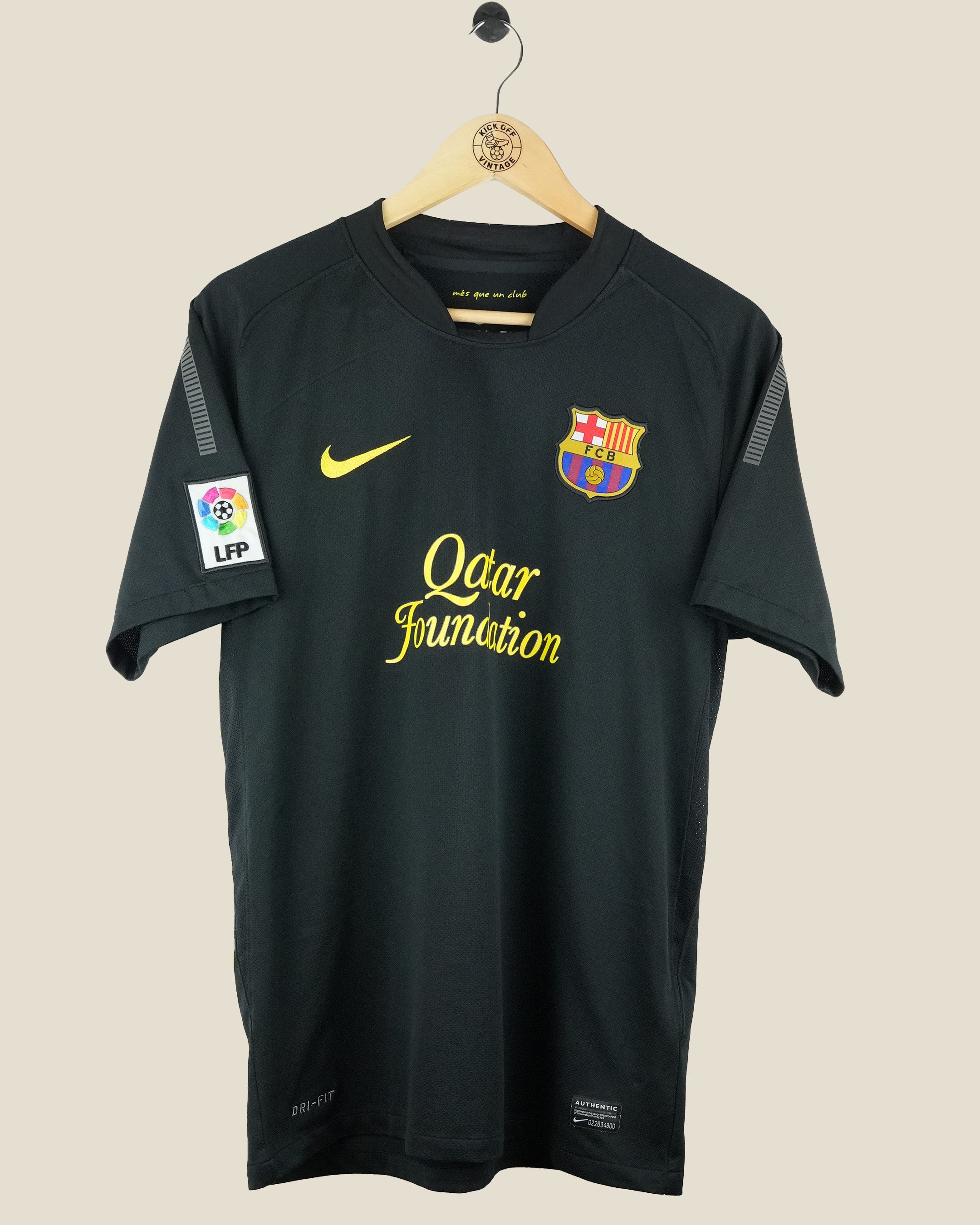 BARCELONA 2011/12 DAVID VILLA AWAY SHIRT (M) NIKE