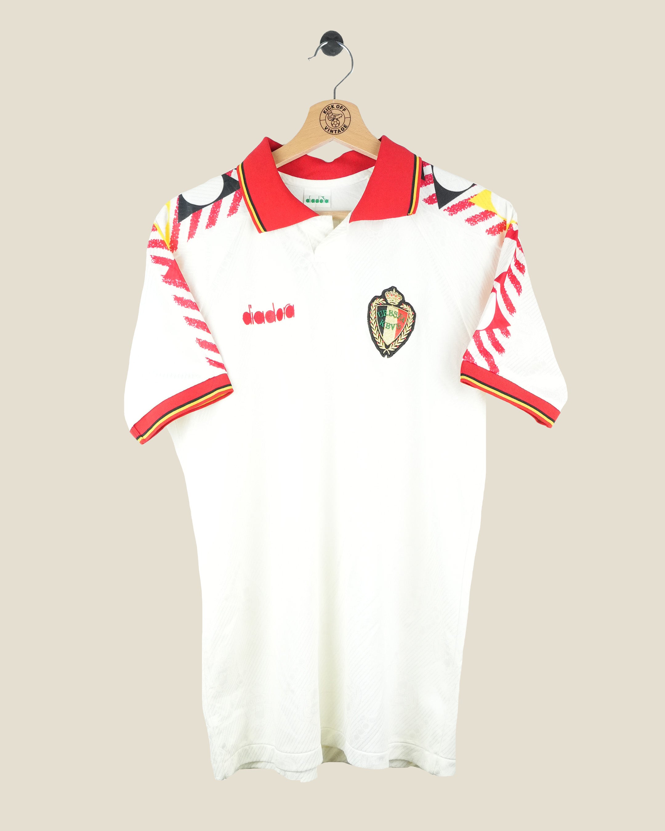 BELGIUM 1994 AWAY SHIRT (L) DIADORA