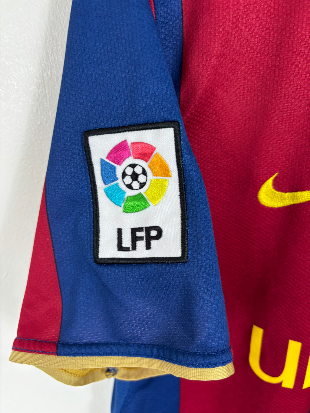 BARCELONA 2007/08 INIESTA #8 HOME SHIRT (M) NIKE