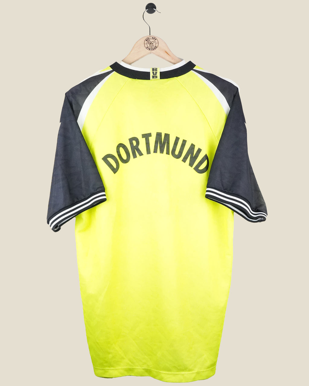 BORUSSIA DORTMUND 1995/96 HOME SHIRT (L) NIKE