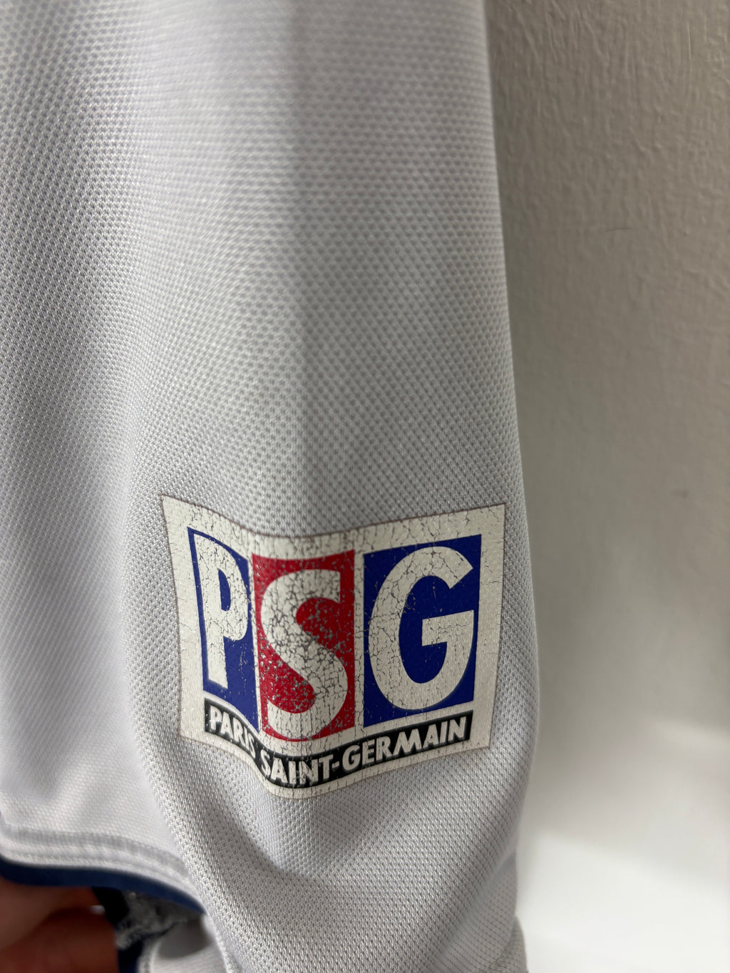 PARIS SAINT-GERMAIN 2001/02 RONALDINHO #21 AWAY SHIRT (L) NIKE