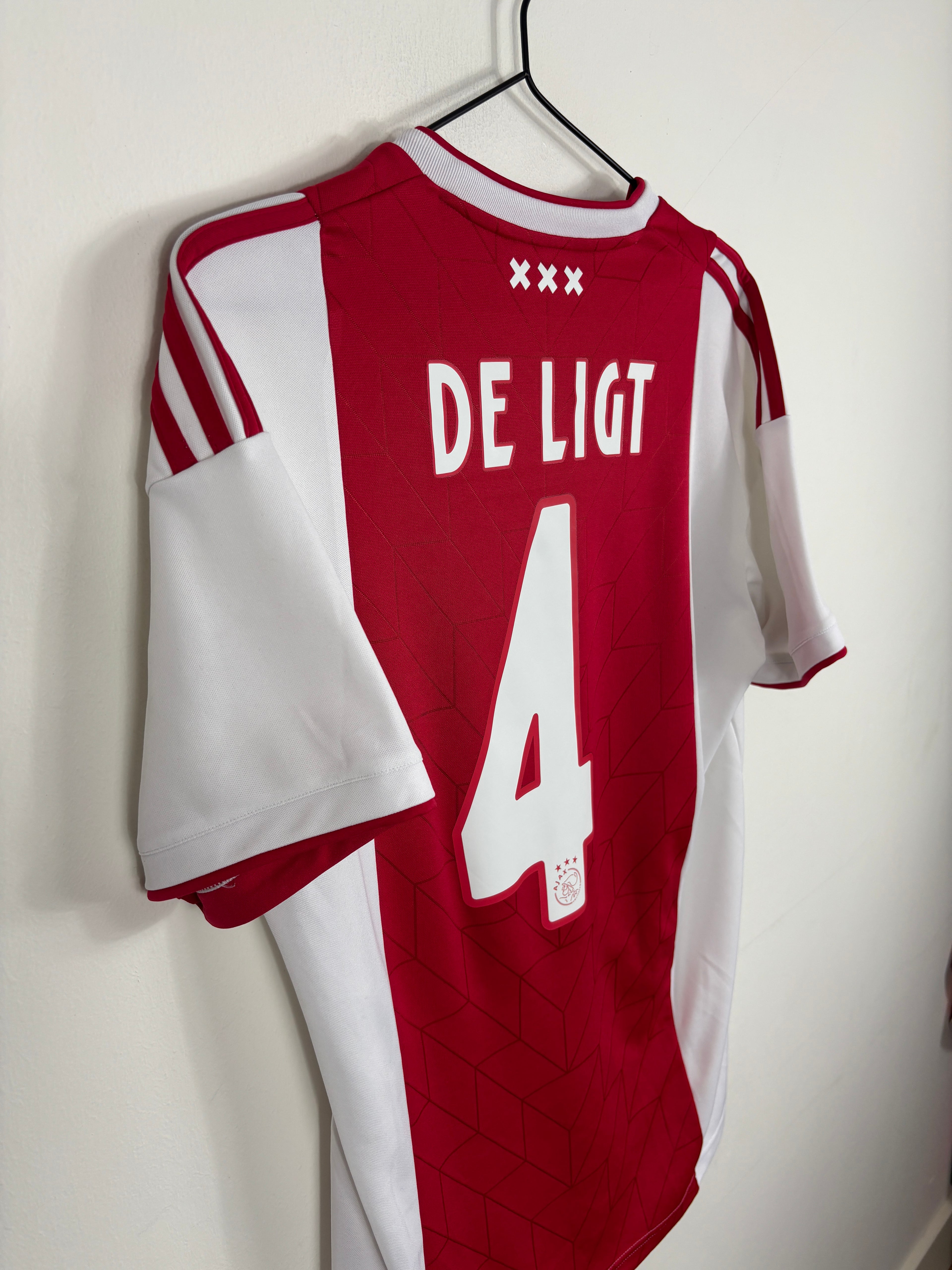AJAX 2018/19 DE LIGT #4 HOME SHIRT (M) ADIDAS