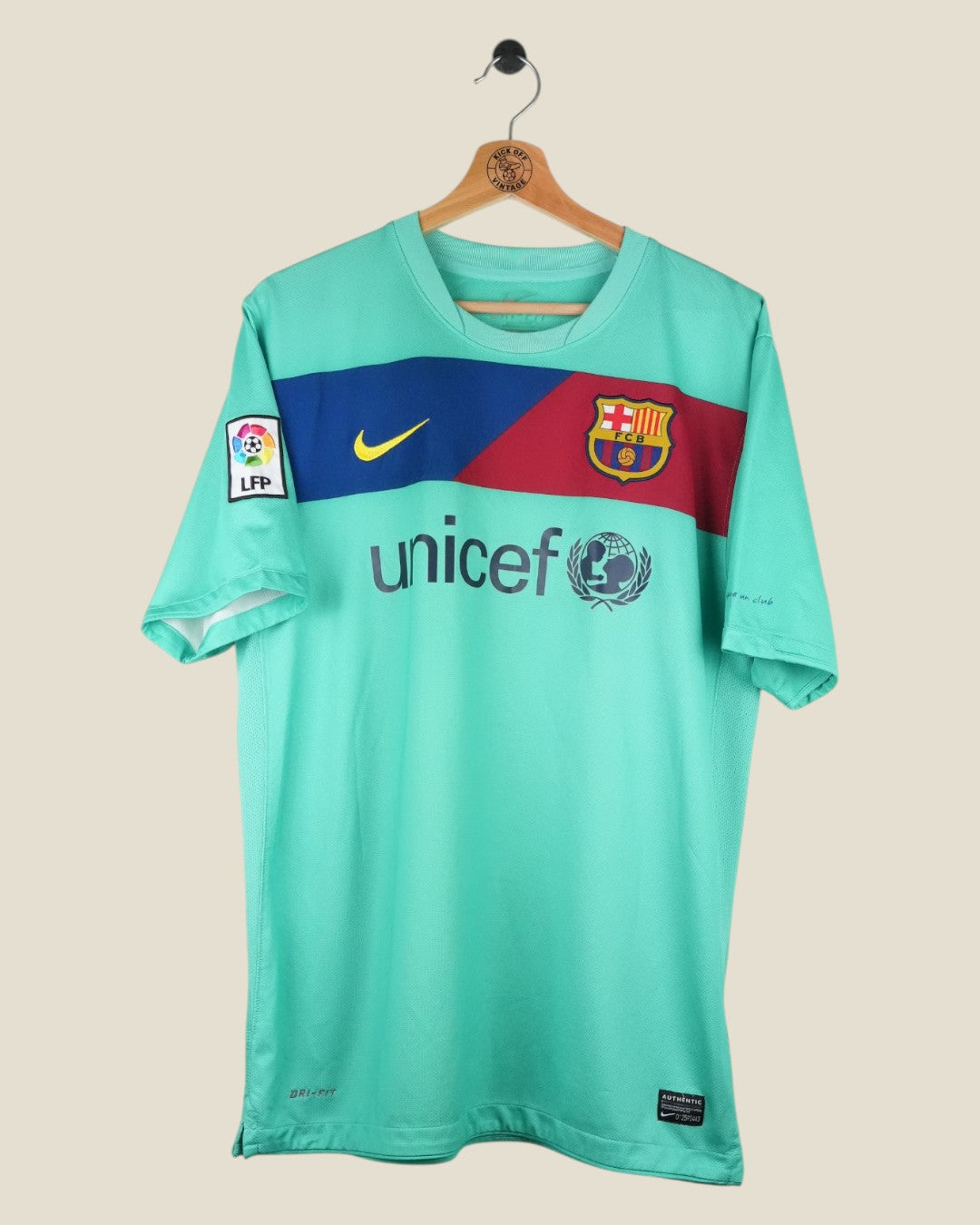 BARCELONA 2010/11 MESSI AWAY SHIRT (L) NIKE