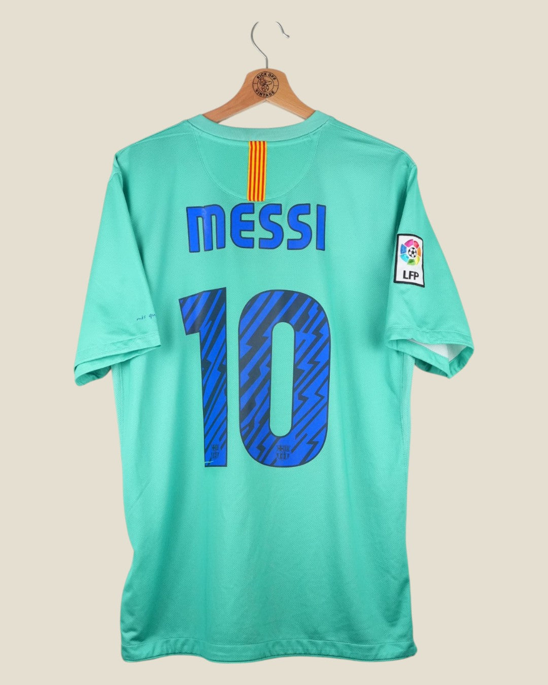 BARCELONA 2010/11 MESSI AWAY SHIRT (L) NIKE