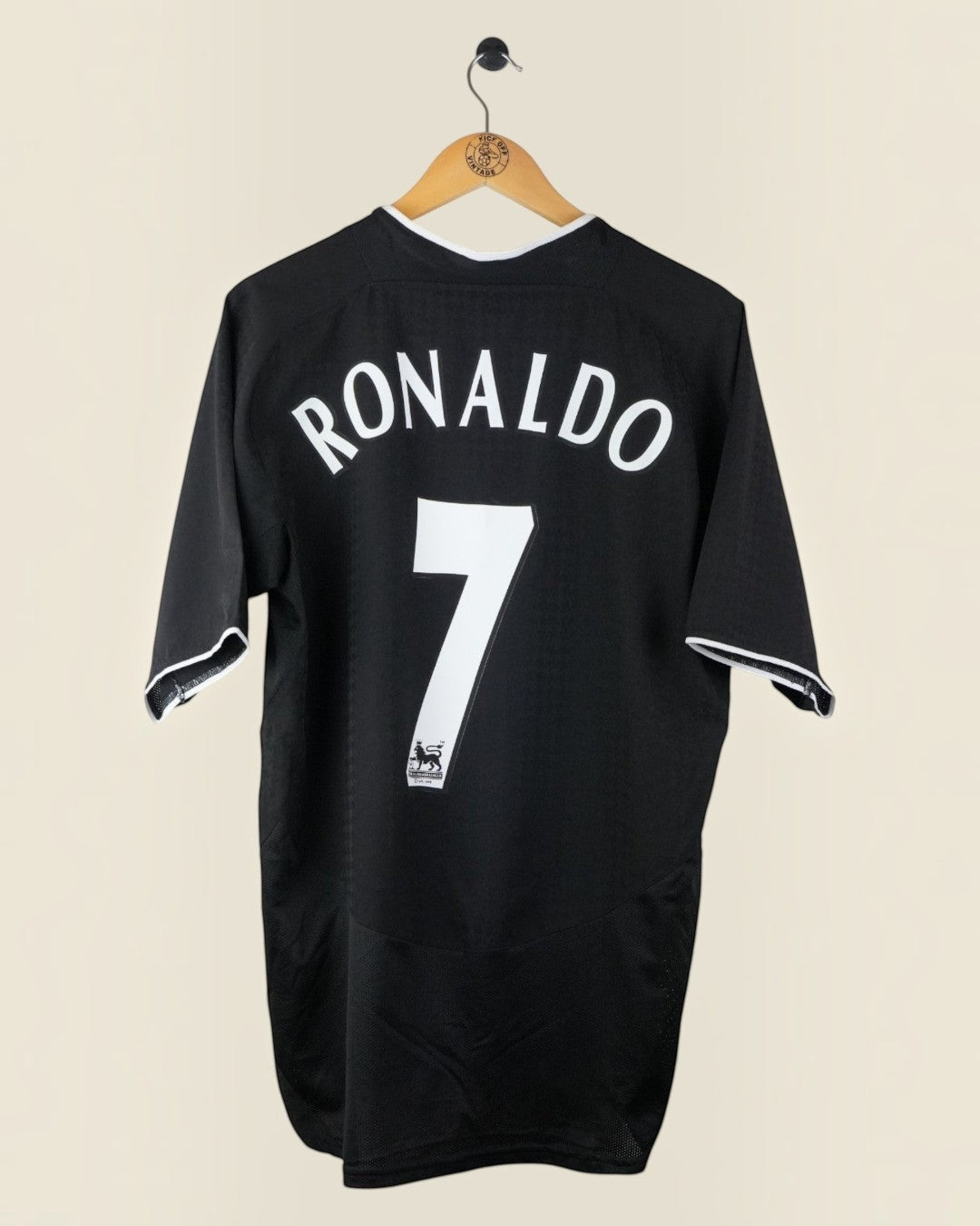 MANCHESTER UNITED 2003/05 RONALDO AWAY SHIRT (L) NIKE