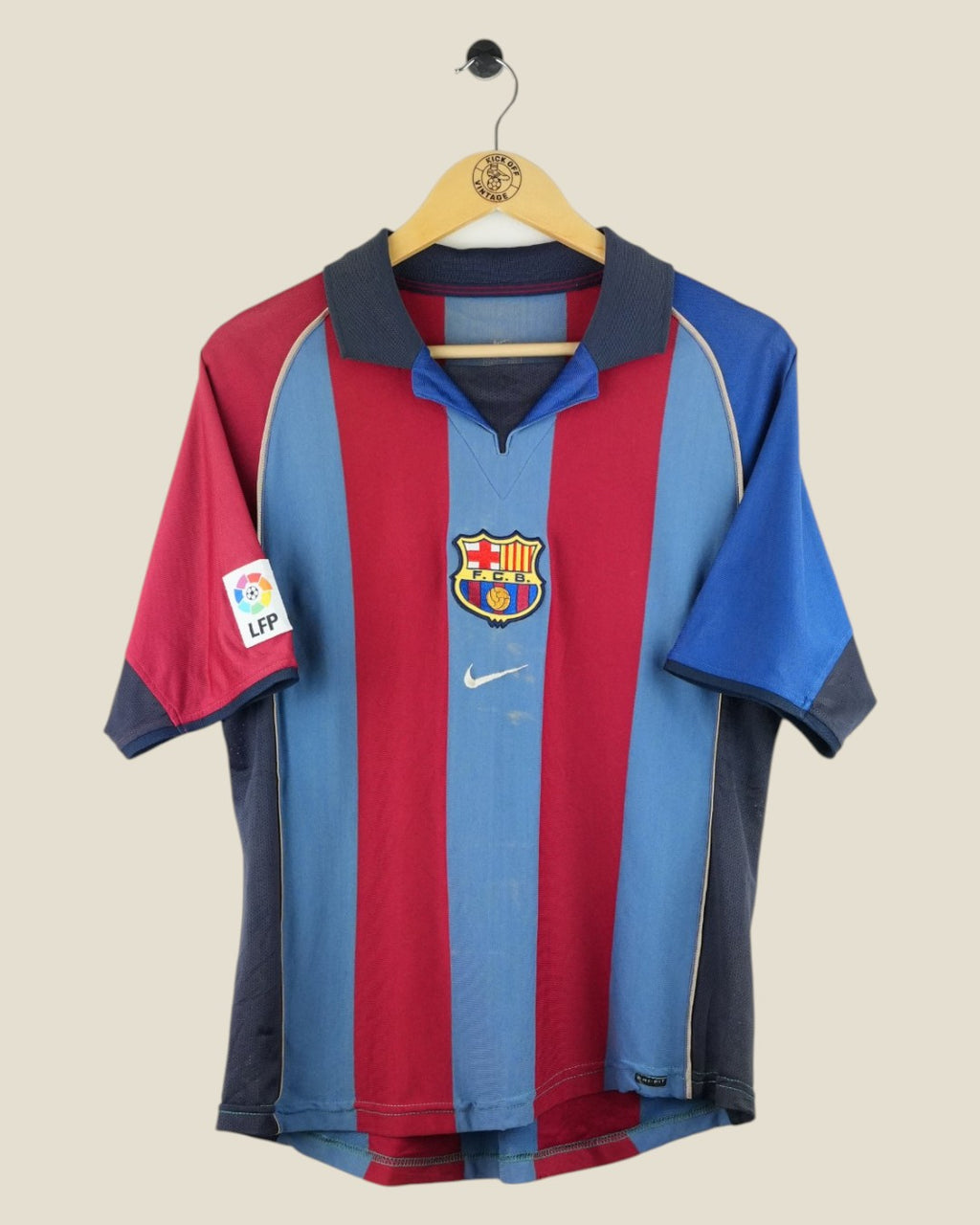BARCELONA 2001/02 KLUIVERT HOME SHIRT (M) NIKE