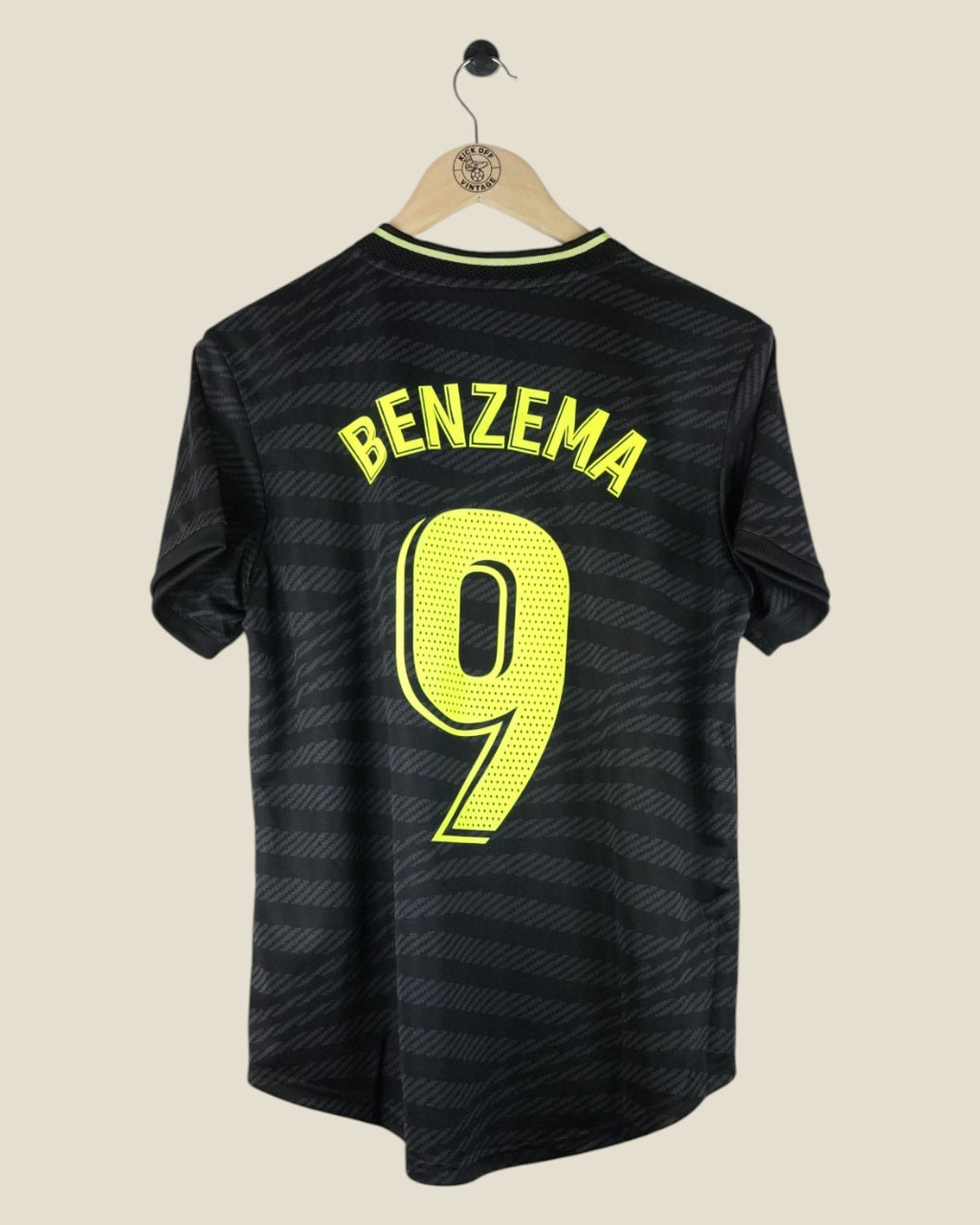 REAL MADRID 2022/23 BENZEMA PLAYER VERSION THIRD BNWT SHIRT (L) ADIDAS