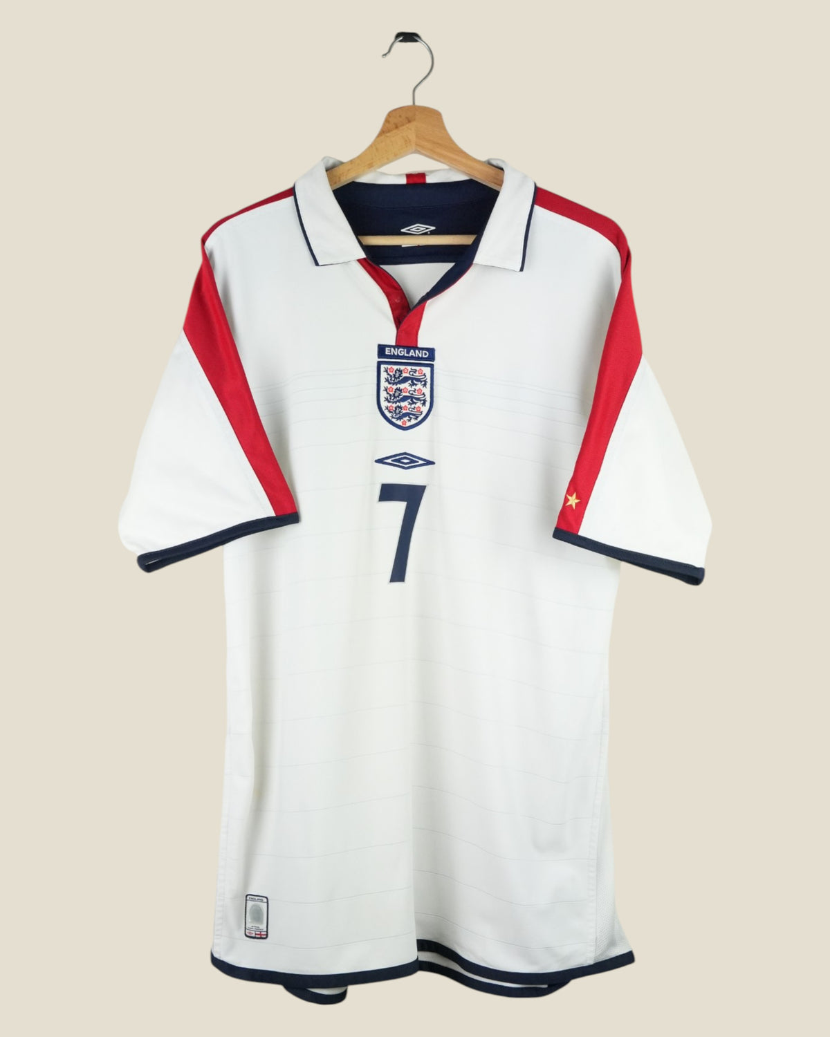 ENGLAND 2004 BECKHAM HOME SHIRT (XL) UMBRO