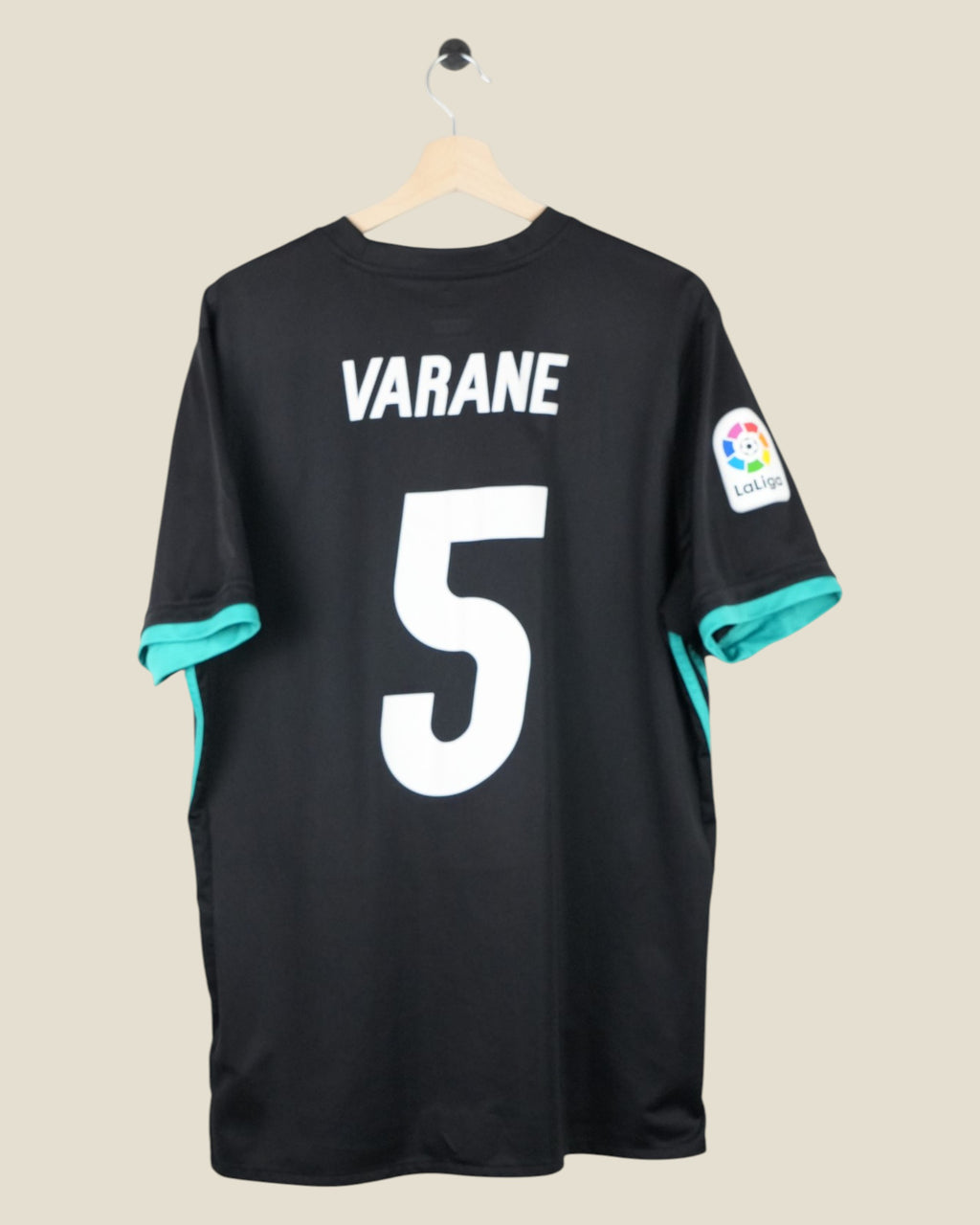 REAL MADRID 2017/18 VARANE AWAY SHIRT (XL) ADIDAS