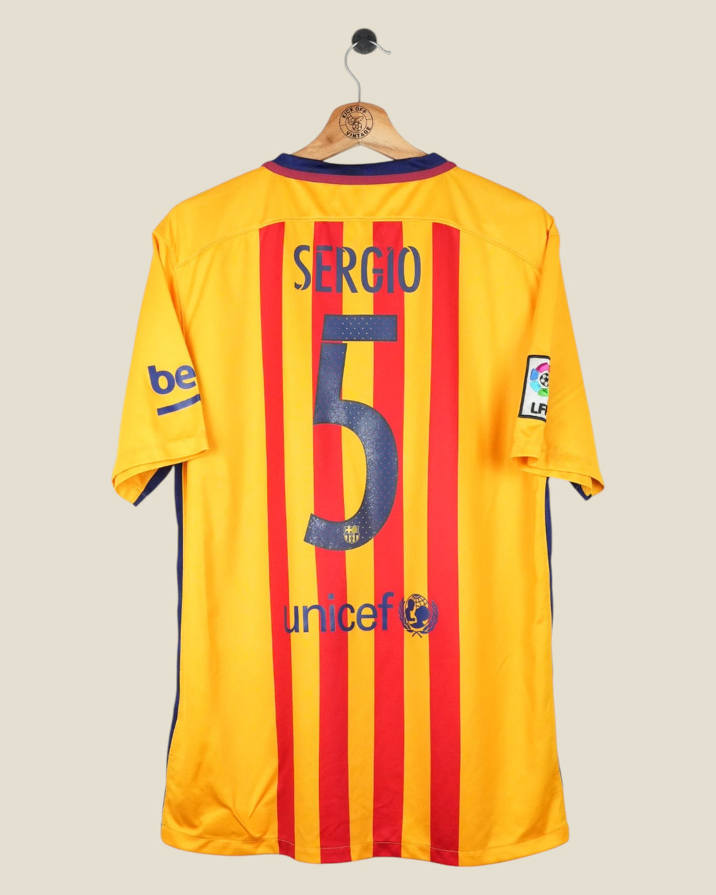 BARCELONA 2015/16 SERGIO AWAY SHIRT (L) NIKE