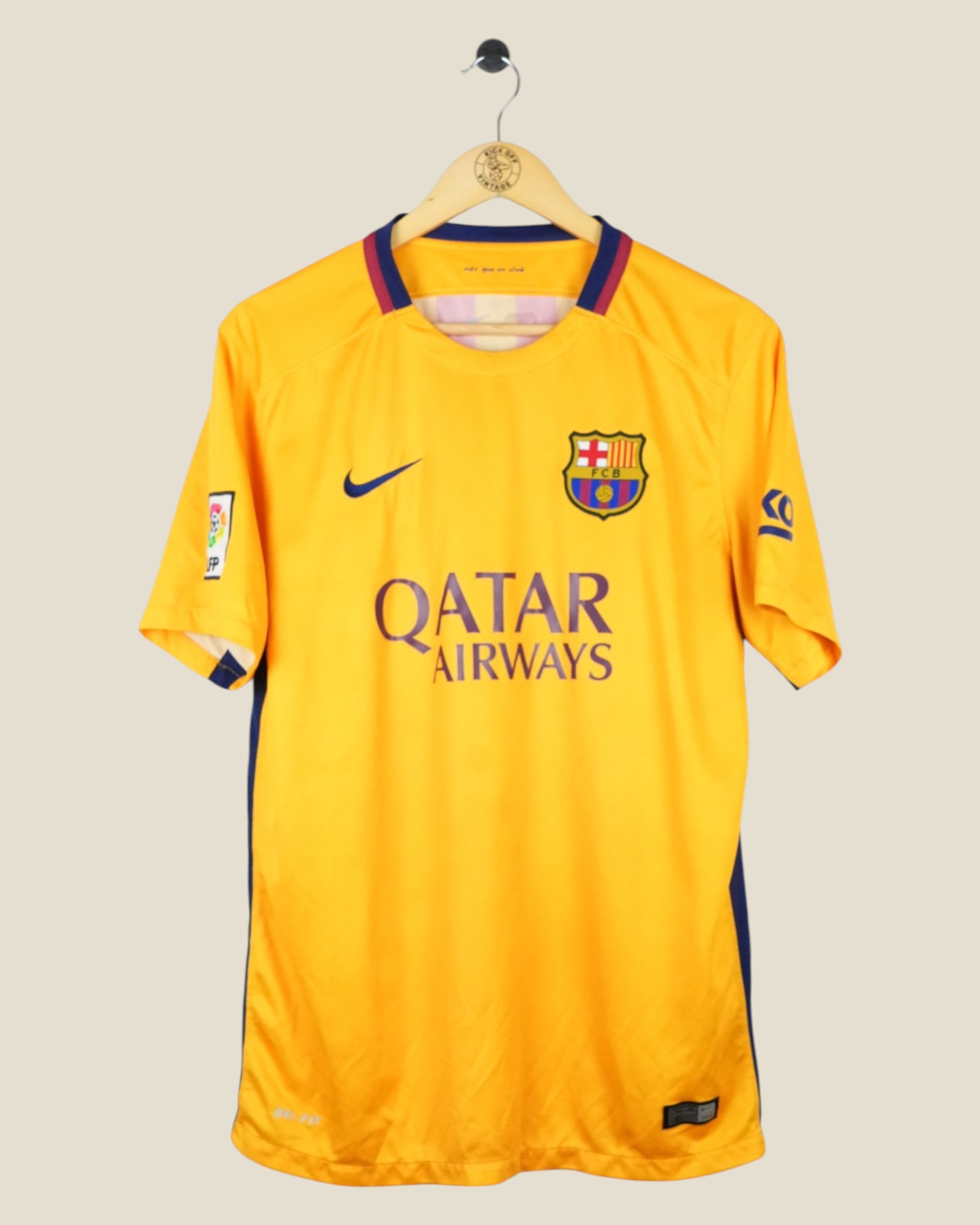 BARCELONA 2015/16 RAKITIC AWAY SHIRT (L) NIKE