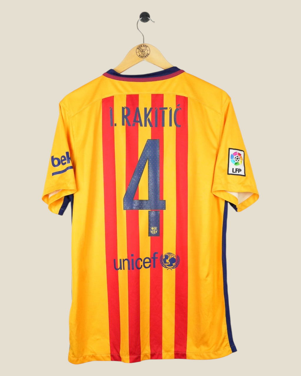 BARCELONA 2015/16 RAKITIC AWAY SHIRT (L) NIKE