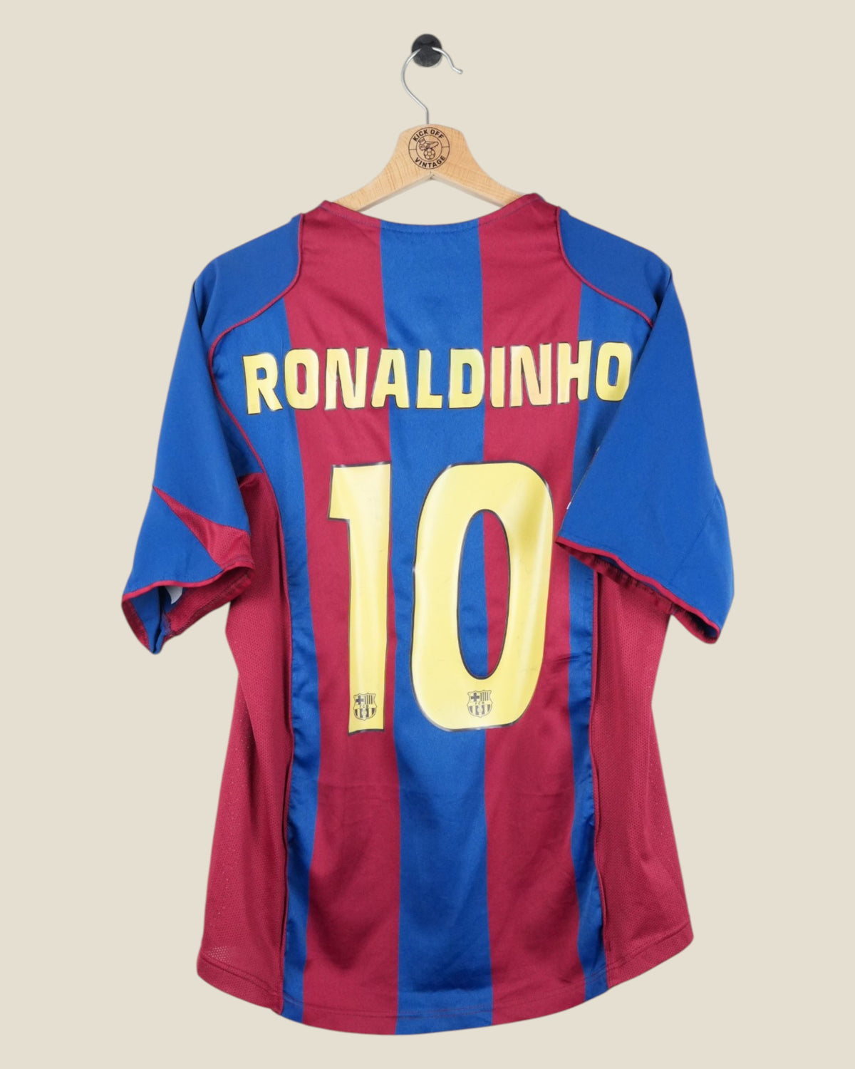 BARCELONA 2004/05 RONALDINHO HOME SHIRT (M) NIKE