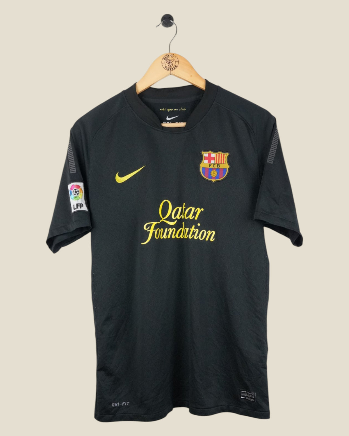 BARCELONA 2011/12 INIESTA AWAY SHIRT (M) NIKE