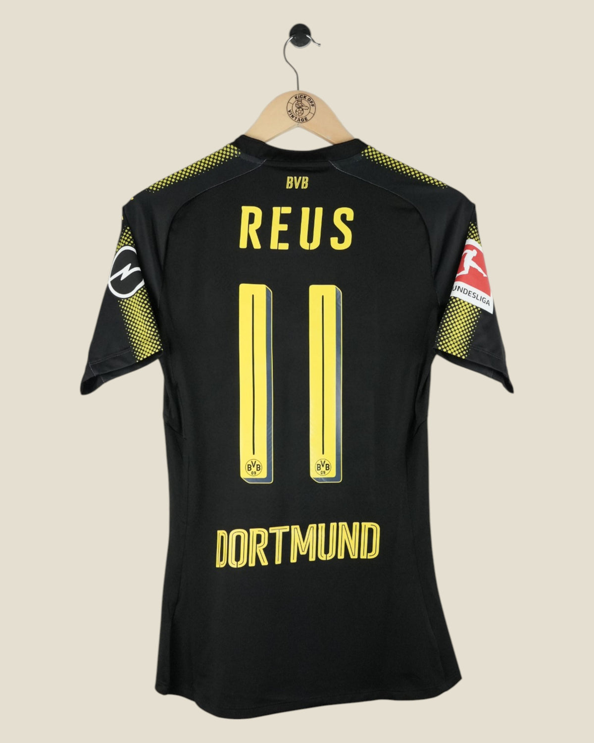 BORUSSIA DORTMUND 2018 REUS AWAY MATCH ISSUED SHIRT (M) PUMA